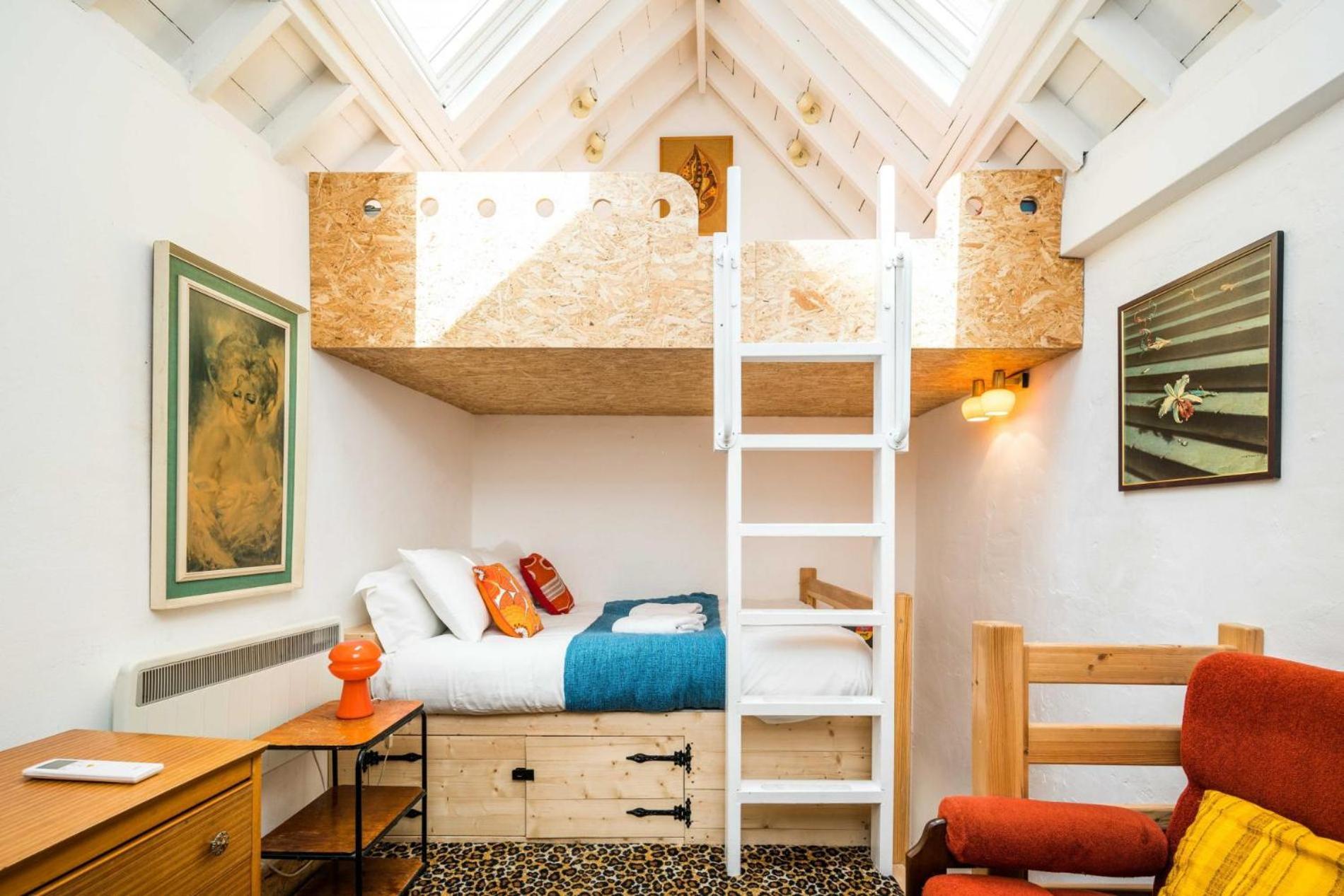 Cute House In Soho - Full Ac, Quiet And Unique! Appartement Londen