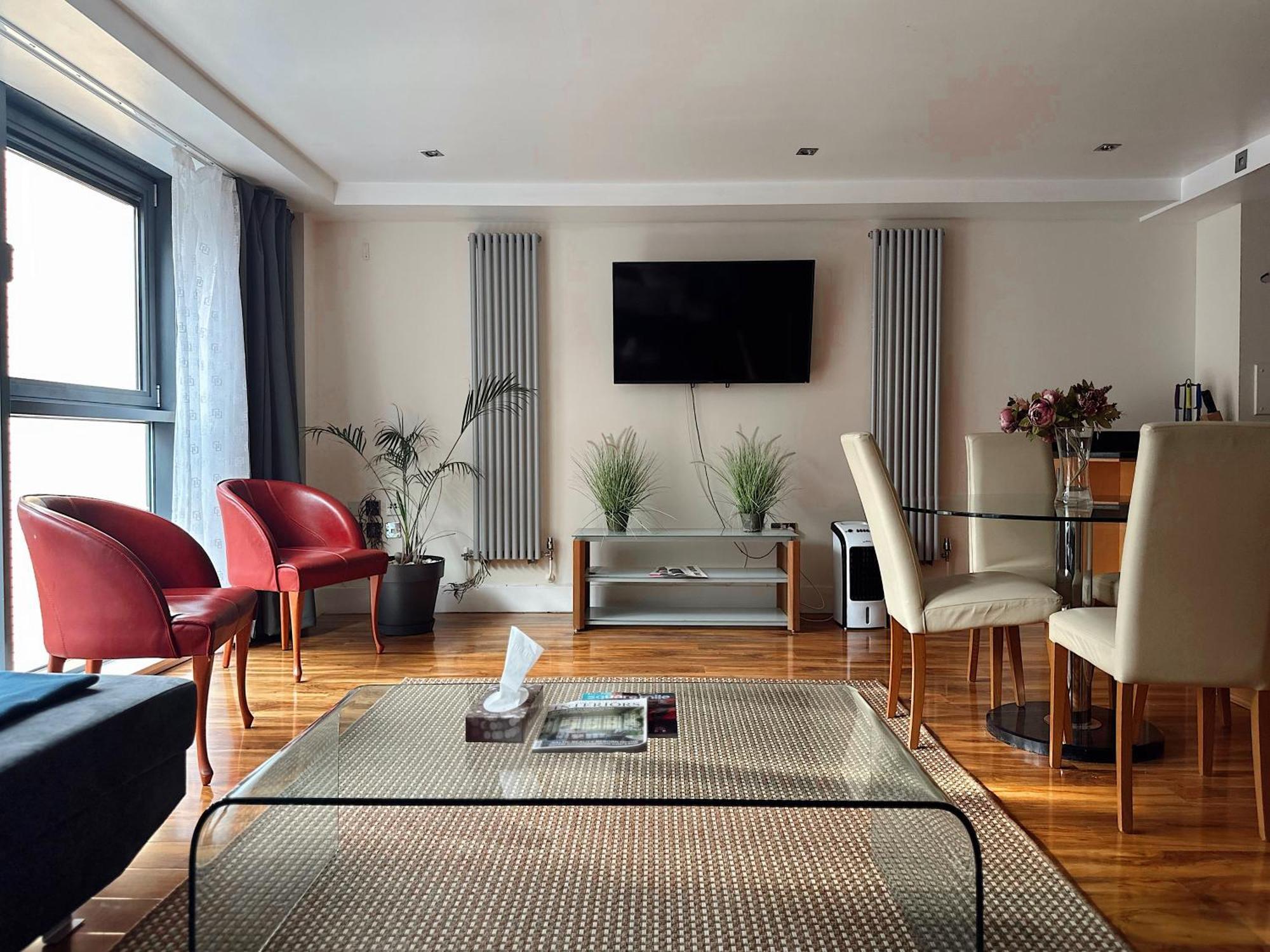 Canary Wharf - Luxury London