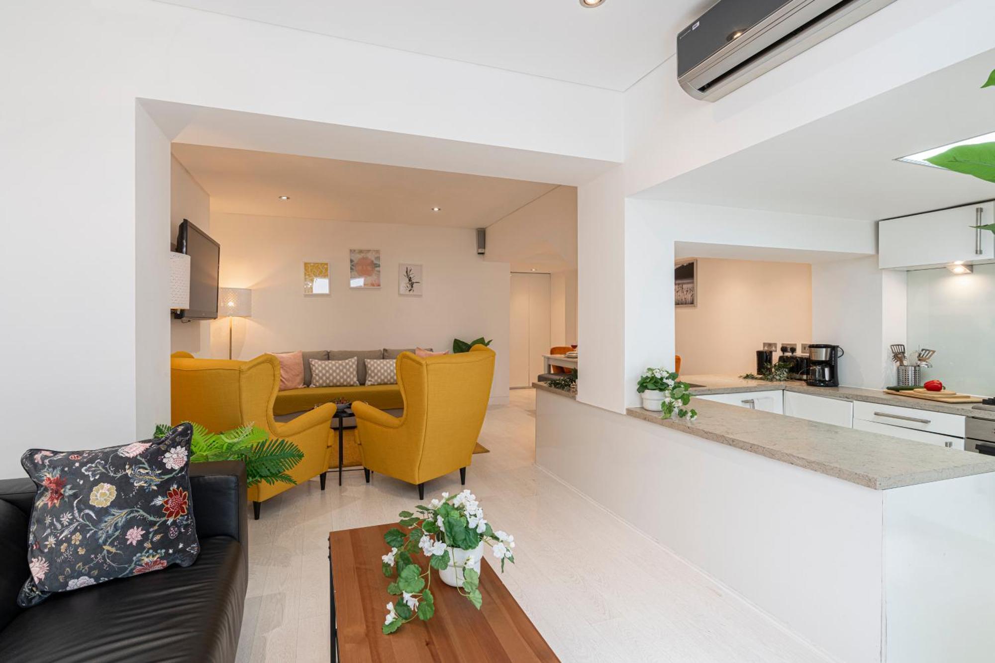 At Kensington And Knightsbridge Appartement