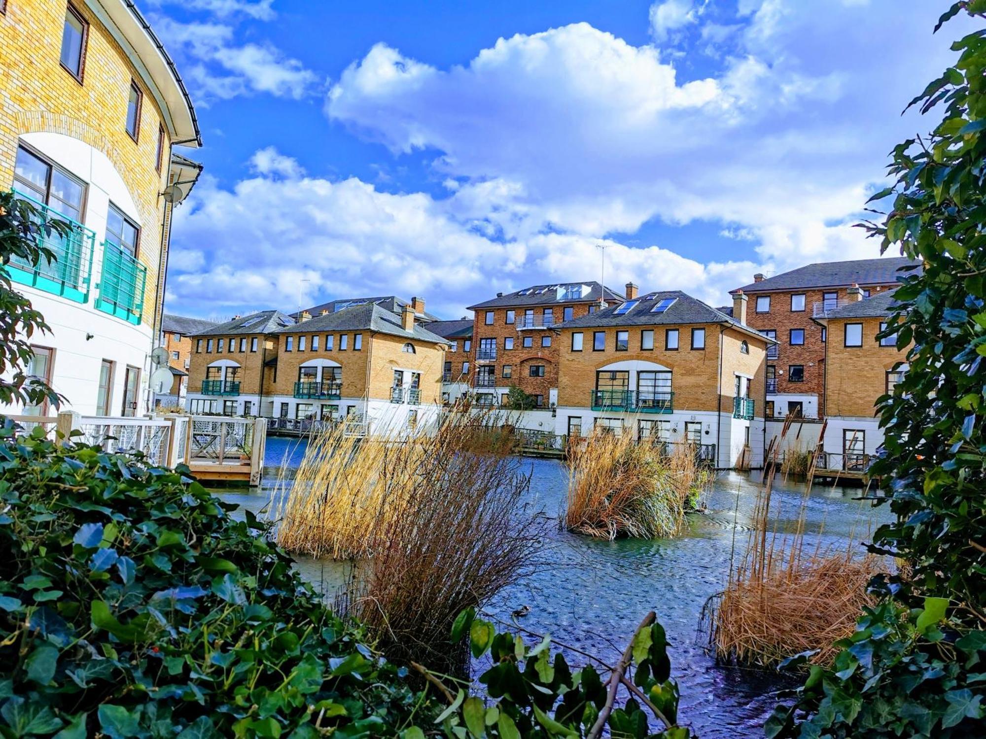 Riverside 3br With Easy Transport 20mins To Centre * London