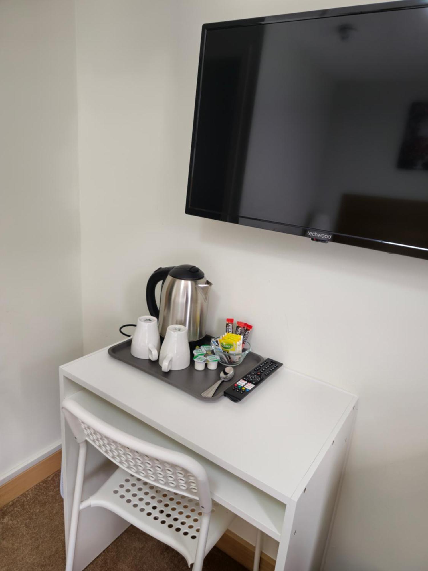 Hotel Homefield 2*