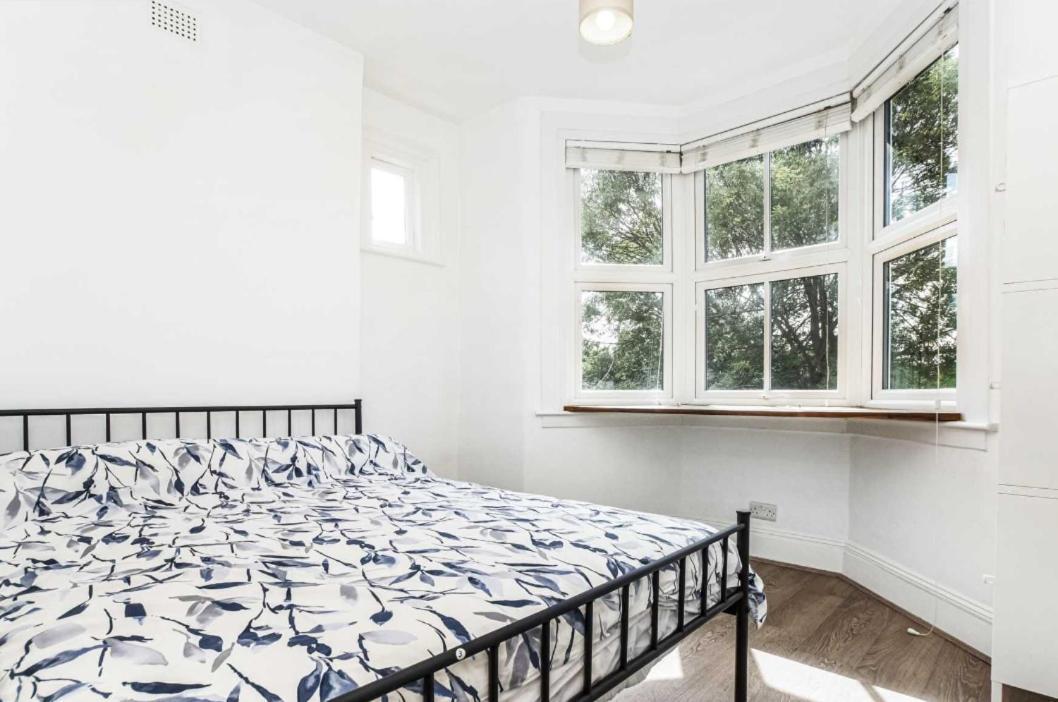 Apartment Bright And Stylish 2 Bedroom First Floor Flat