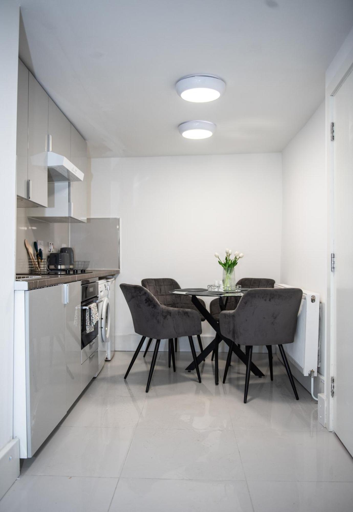 Apartment 1b Apartment, 30 Mins To Oxford Street *