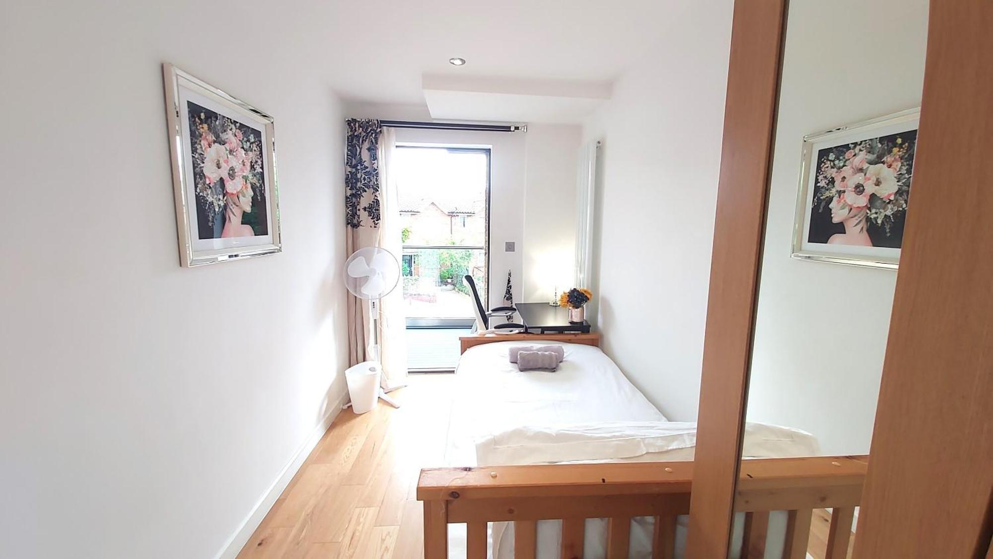 Anayah Apartment London