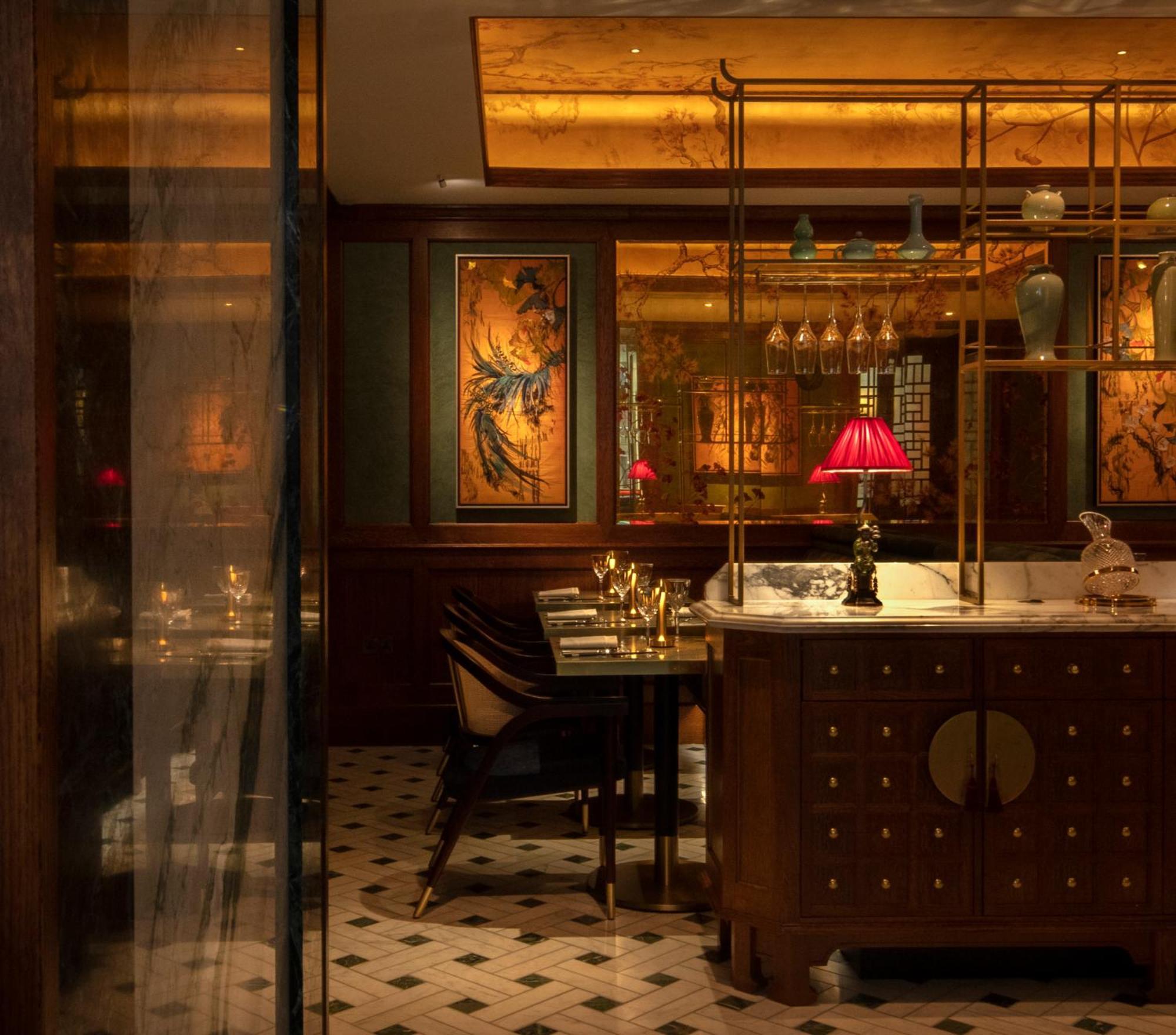 Taj 51 Buckingham Gate And Residences Hotel Londen