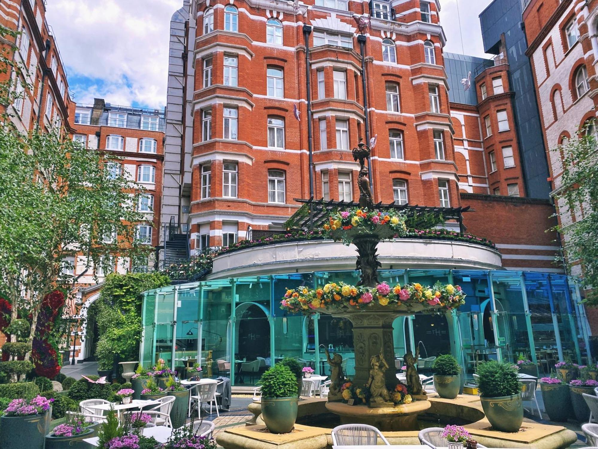 Taj 51 Buckingham Gate And Residences Londen
