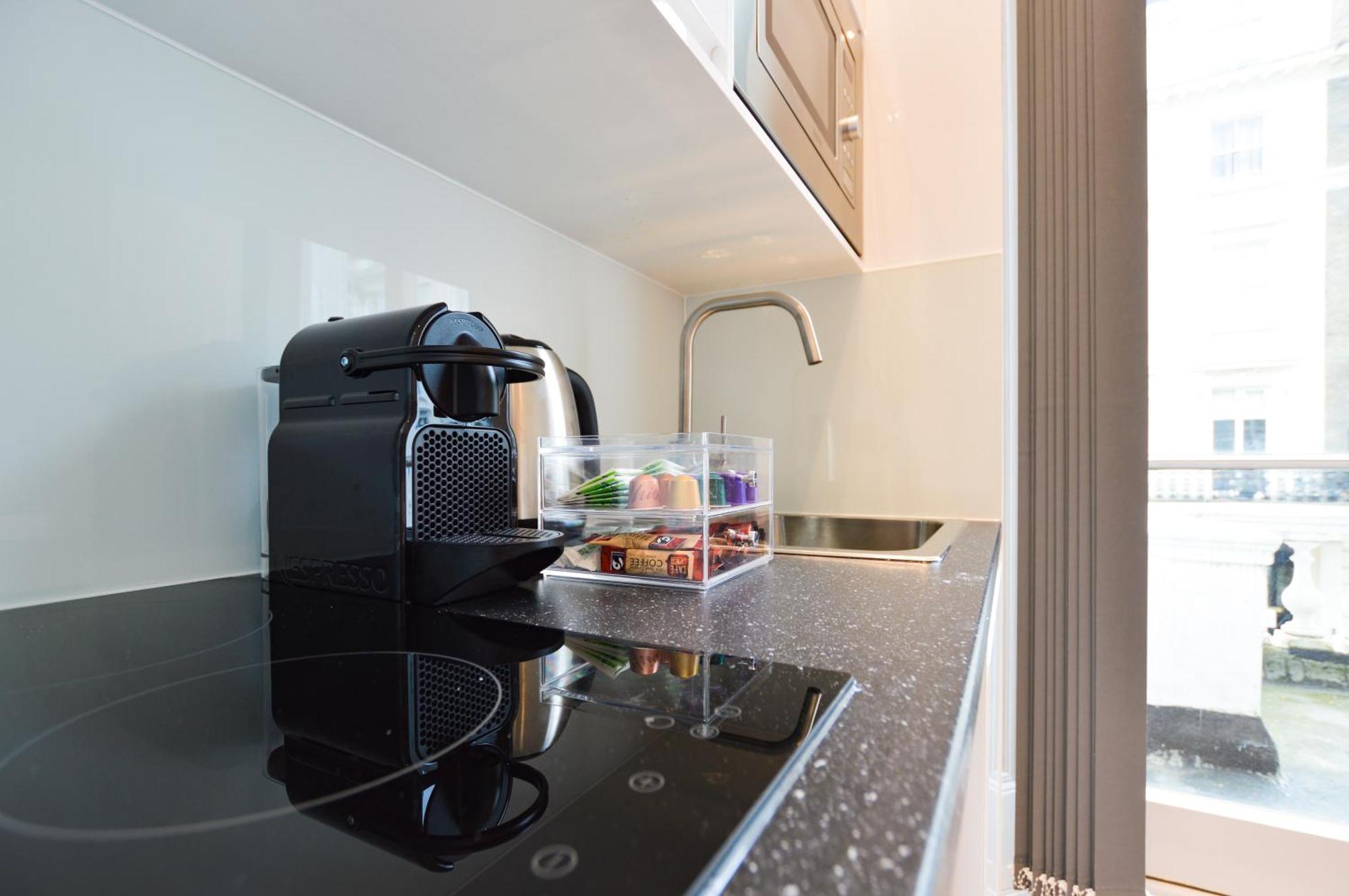 Apartment Queensborough Terrace Serviced By Concept London