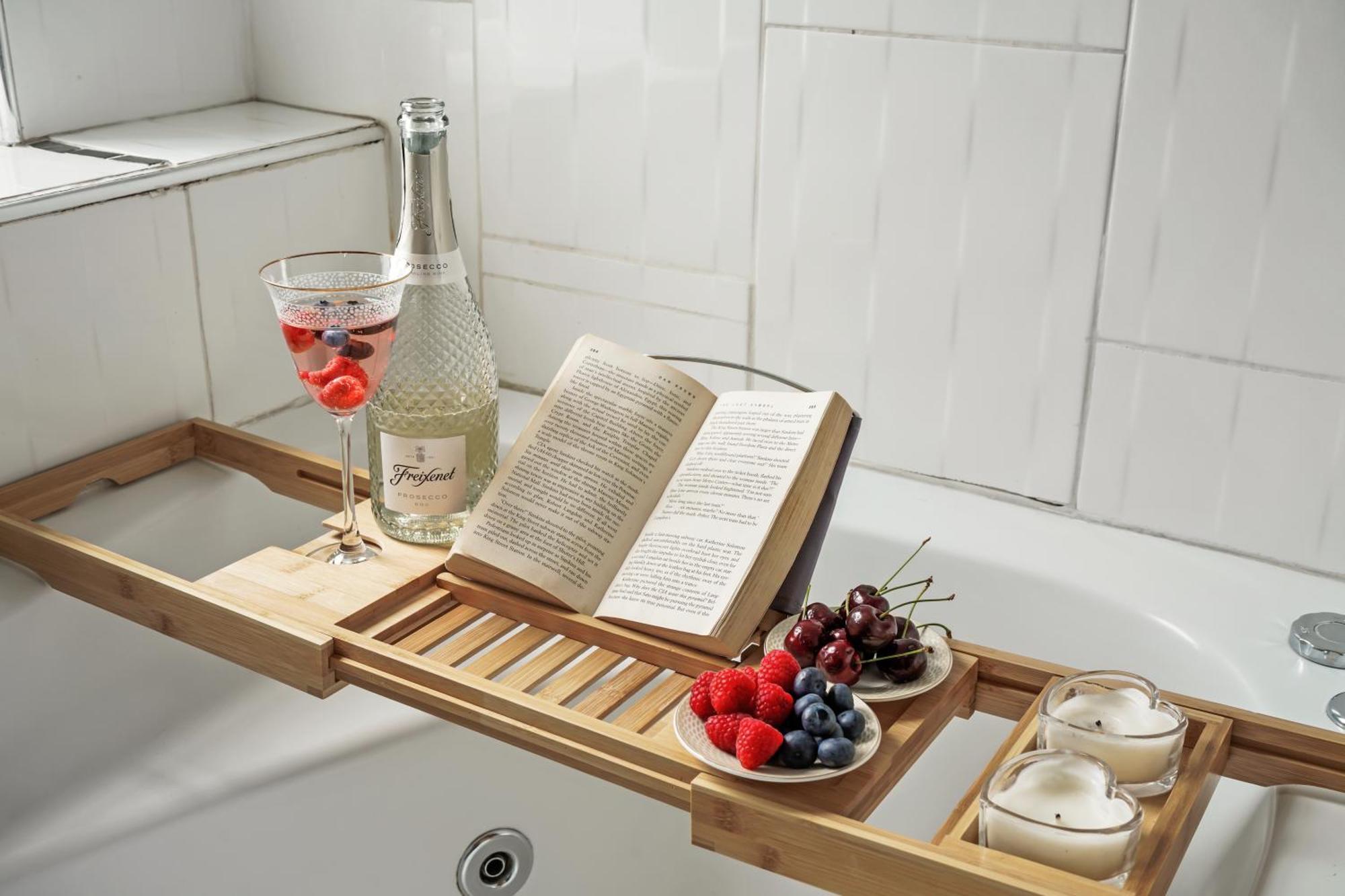 Apartment Dream Key Chelsea: Serviced With Netflix