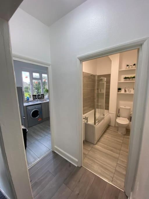 2 Bedroom Flat In Apartamento