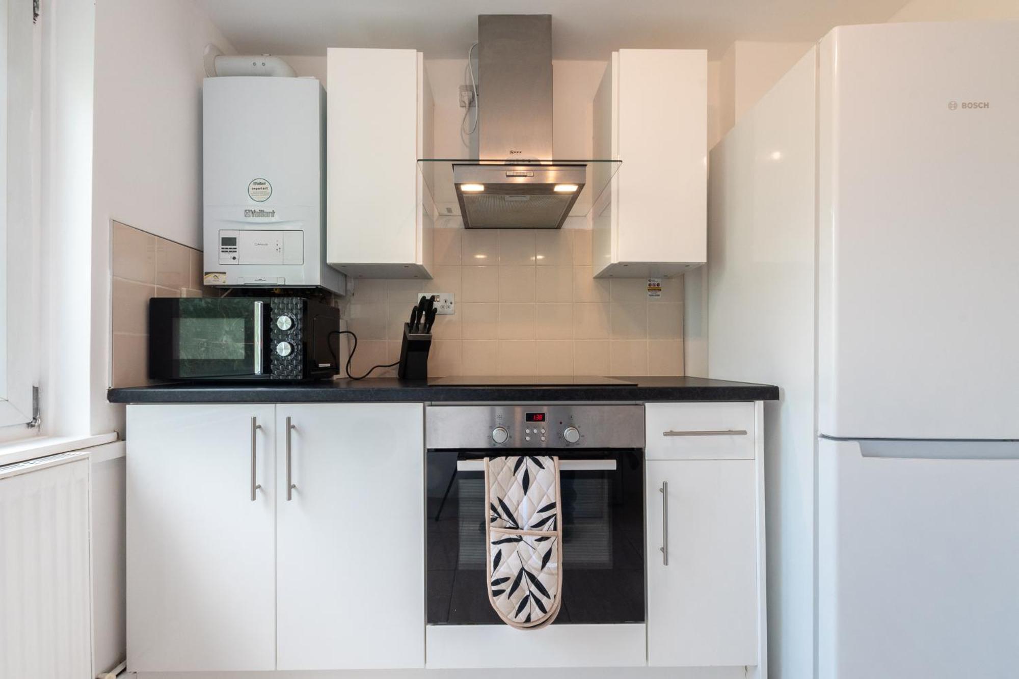 Apartment Hammersmith - 2 Bedroom Flat *
