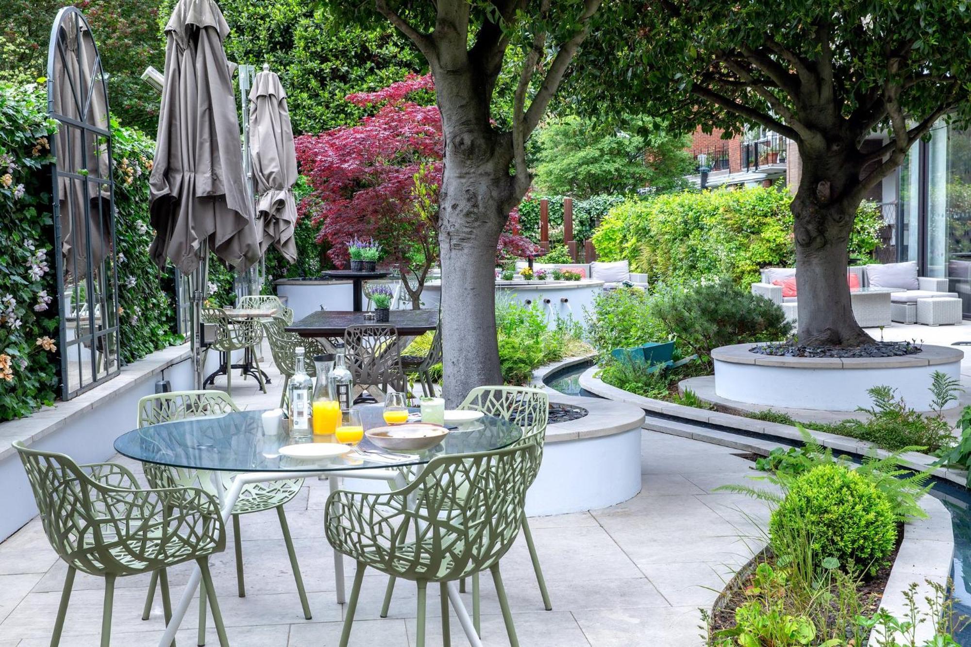 Bedford Hotel