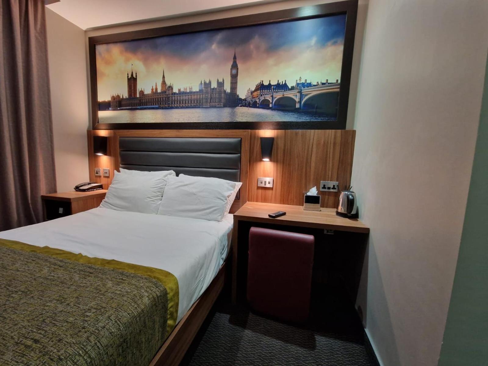 Hotel Court London