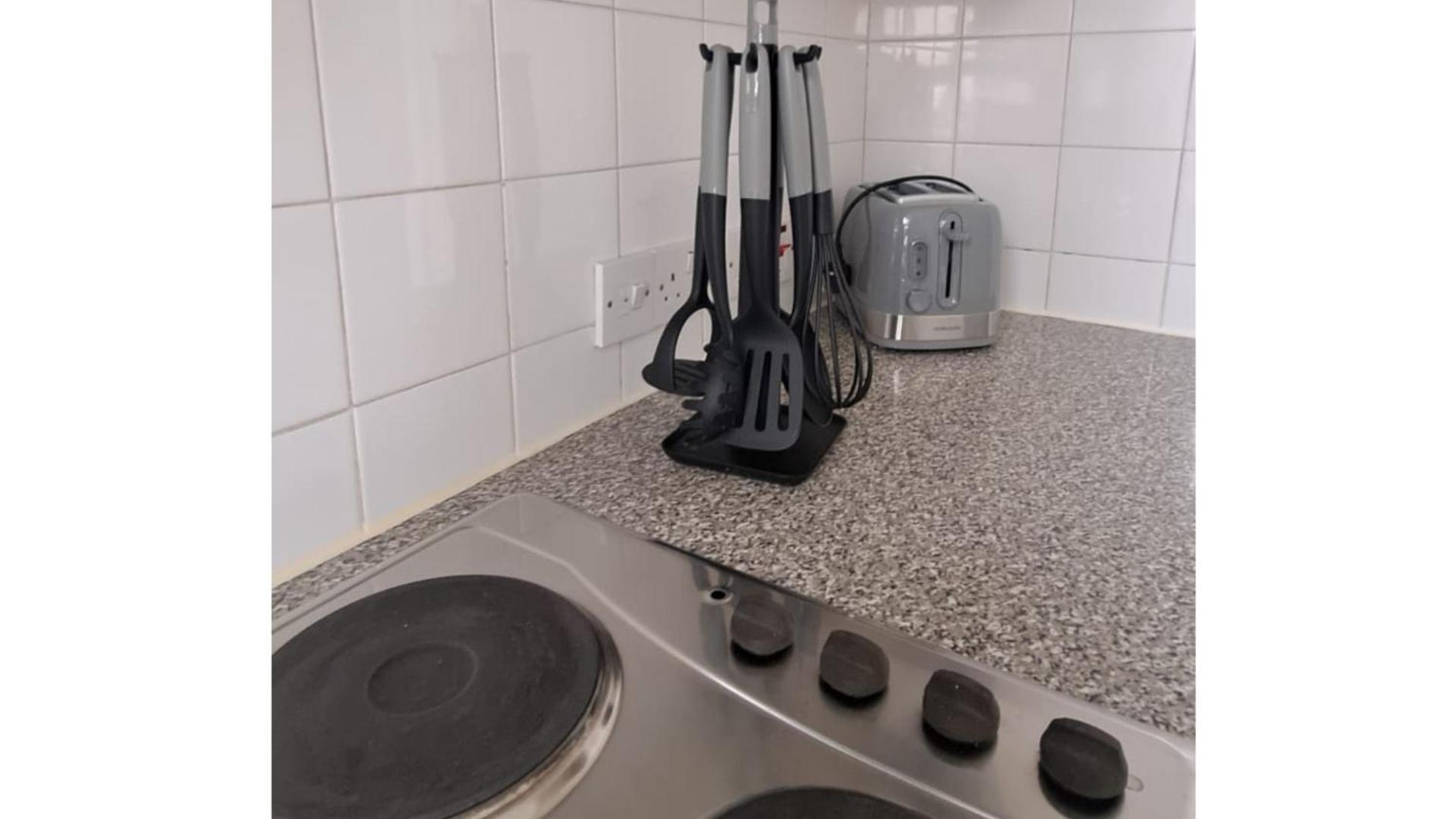 Charmstay Shepherds Bush Apartment