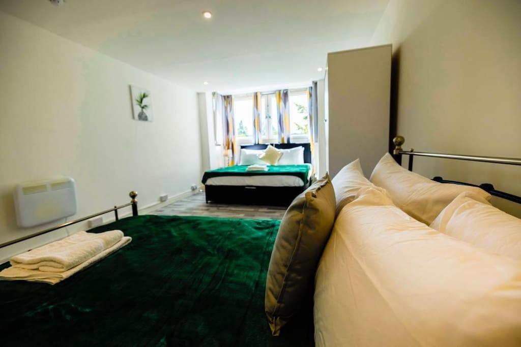 Apartamento 2 Bedrooms -parking-very Spacious-wifi Londres