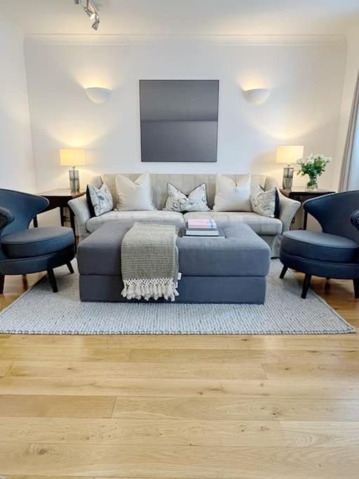 Beautiful Mews, Sleeps 4 Feriehus *