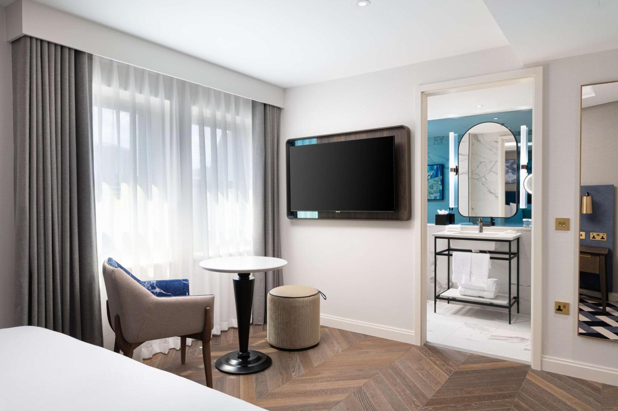 Lost St Pauls London, Curio Collection By Hilton Hotell 4*
