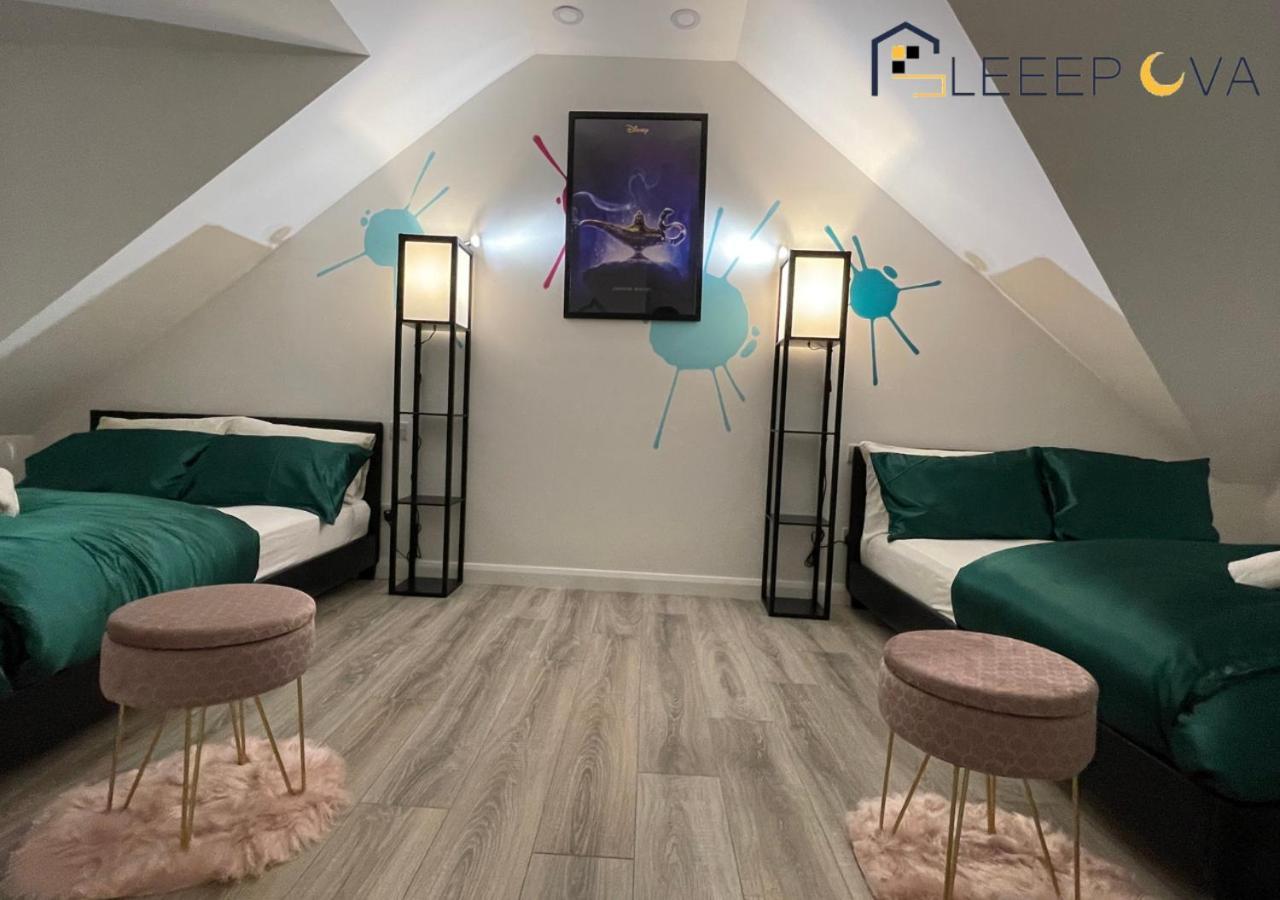 Apartment Last-Minute Specials L Premium Deals L Luxury & Modern 1 Bedroom Apartment 5Plus Guests Couples Families Business Sleepova Short Lets & Serviced Accommodation London