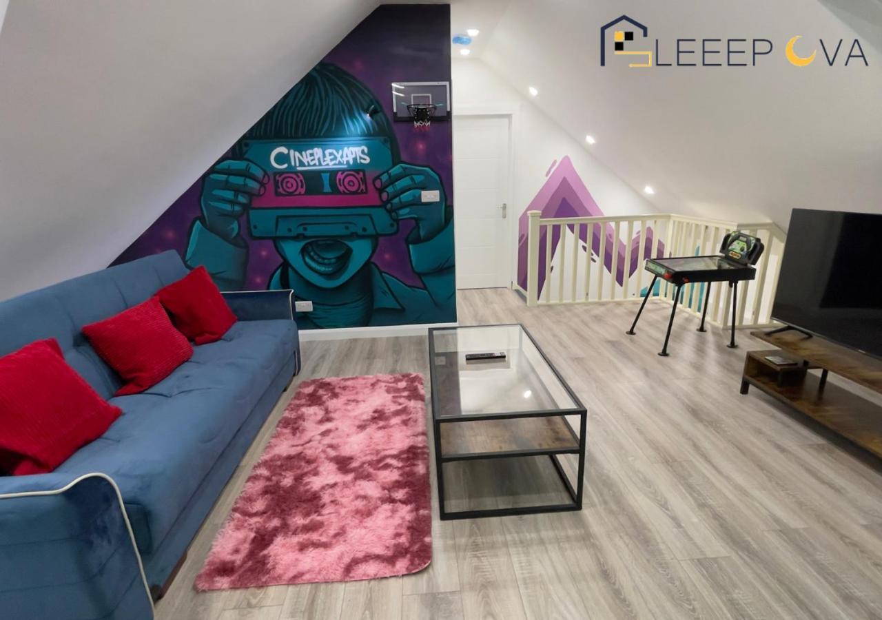 Apartment Last-Minute Specials L Premium Deals L Luxury & Modern 1 Bedroom Apartment 5Plus Guests Couples Families Business Sleepova Short Lets & Serviced Accommodation London