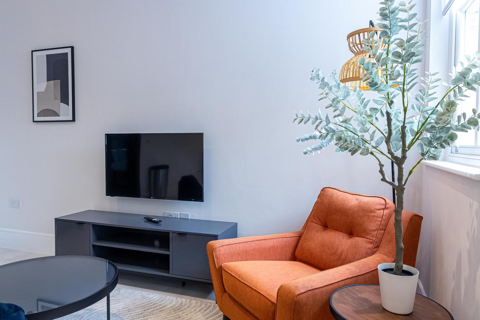 Premier Near Camden Markets Very Close To Tube Stations By Sojo
