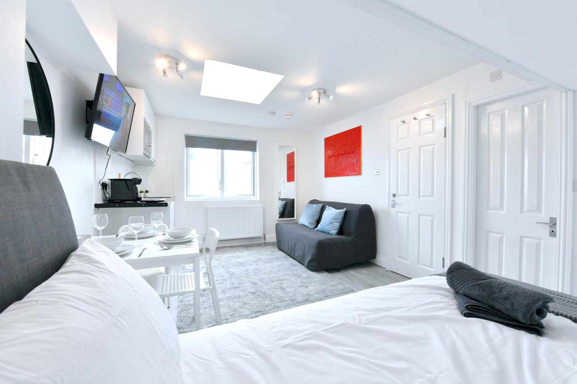 Stylish By Luxestays Fulham * London