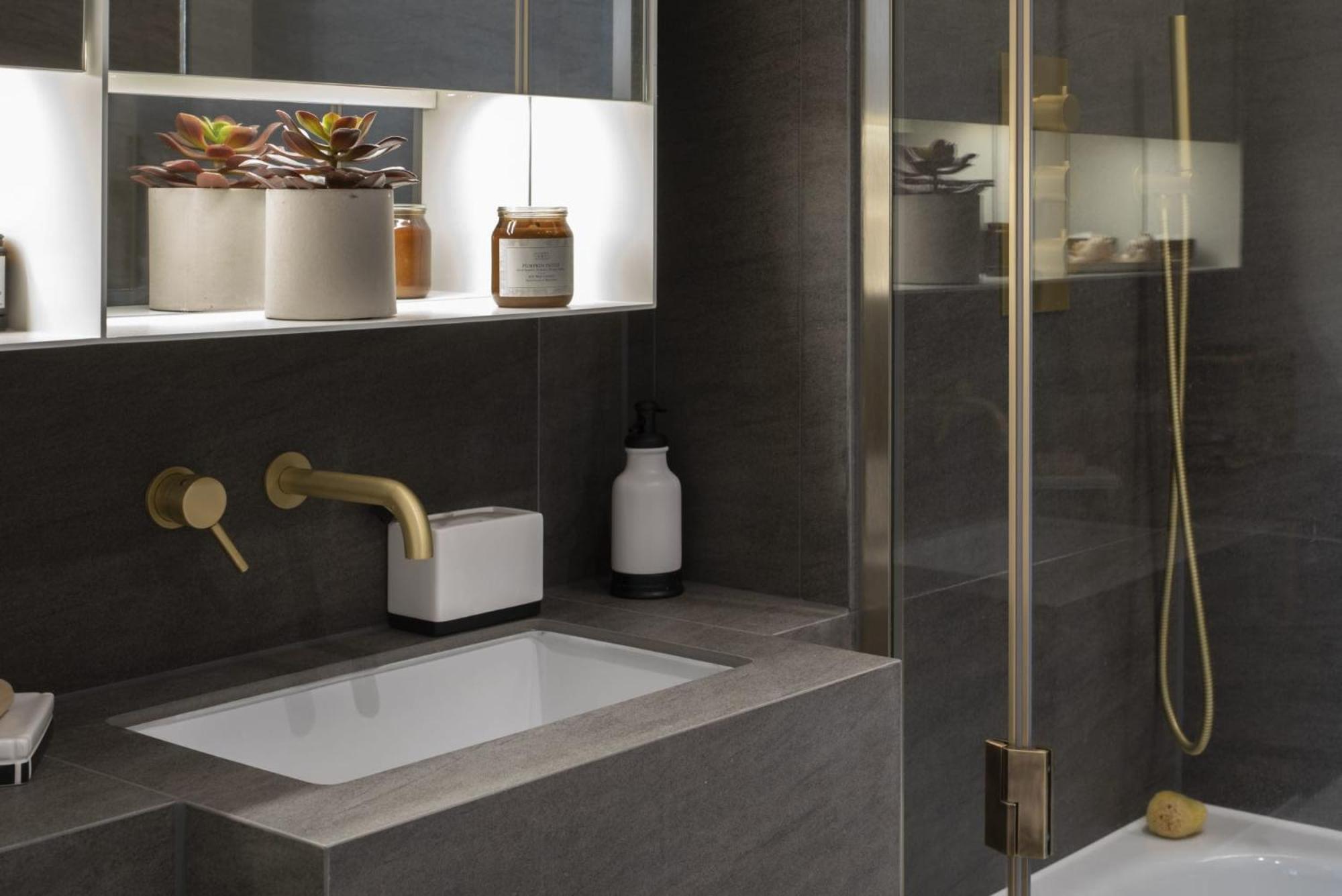 Modern At Enclave Located In Central Appartement *