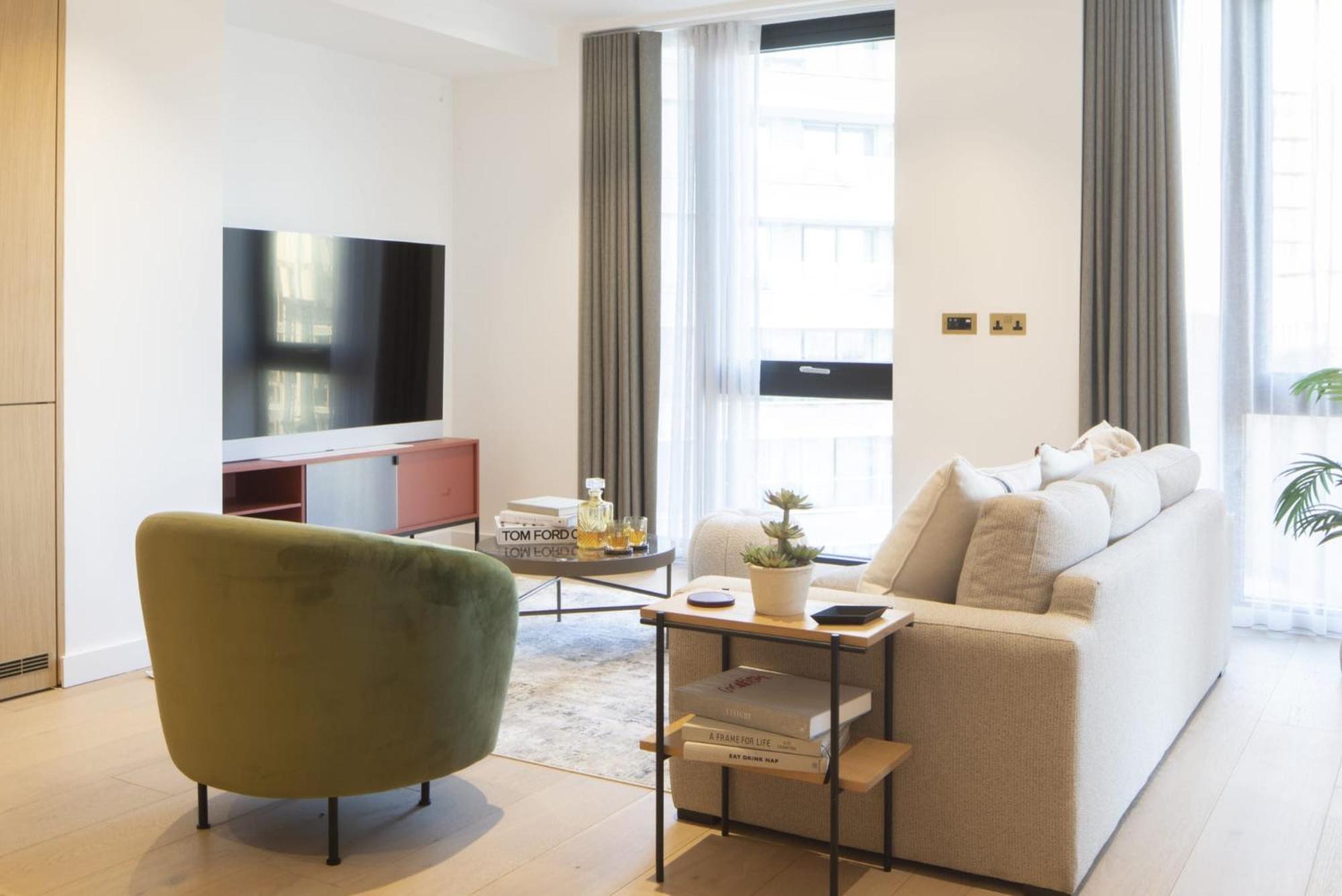Appartement Modern At Enclave Located In Central