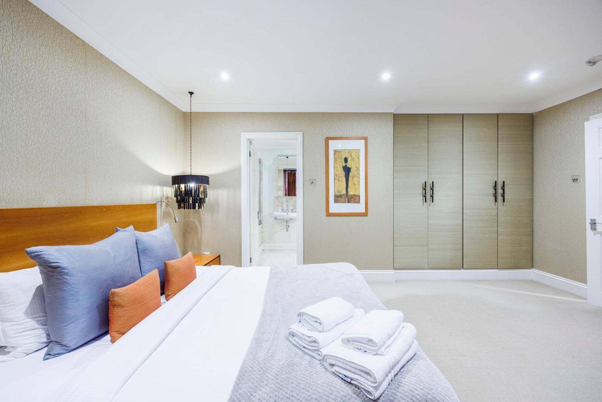 Hyde Park Hideaway Sleeps 6 Appartement