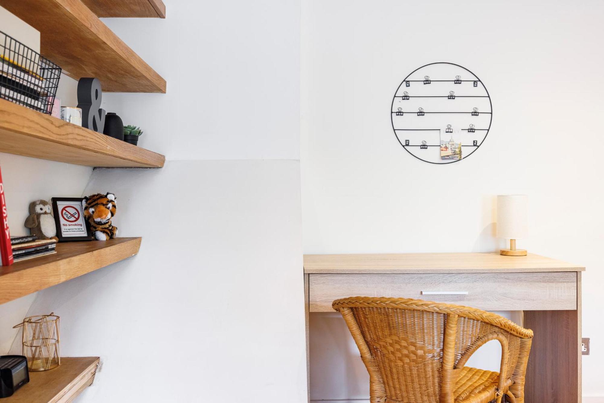 Hyde Park Adventures Apartment London