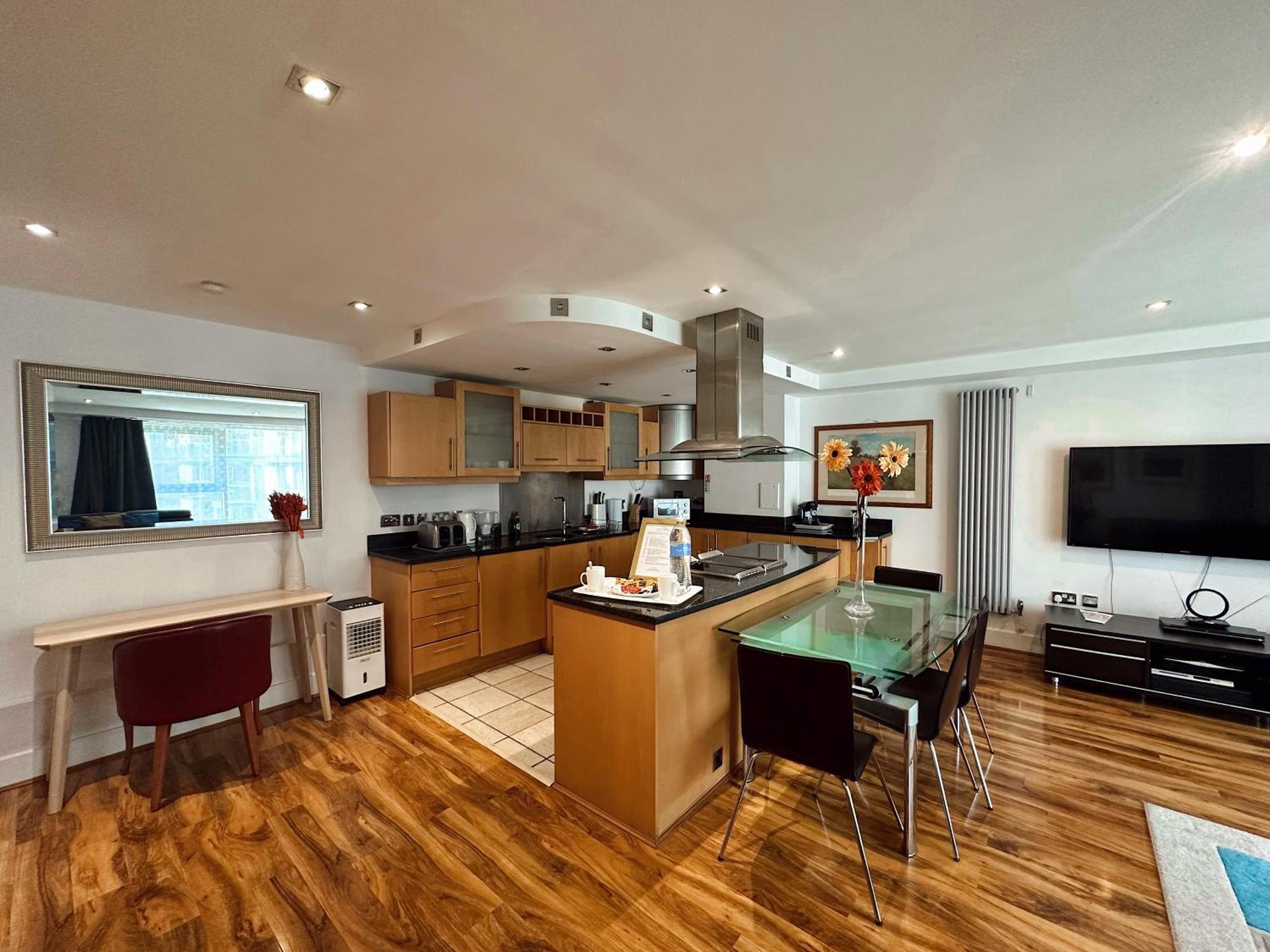 Canary Wharf - Luxury