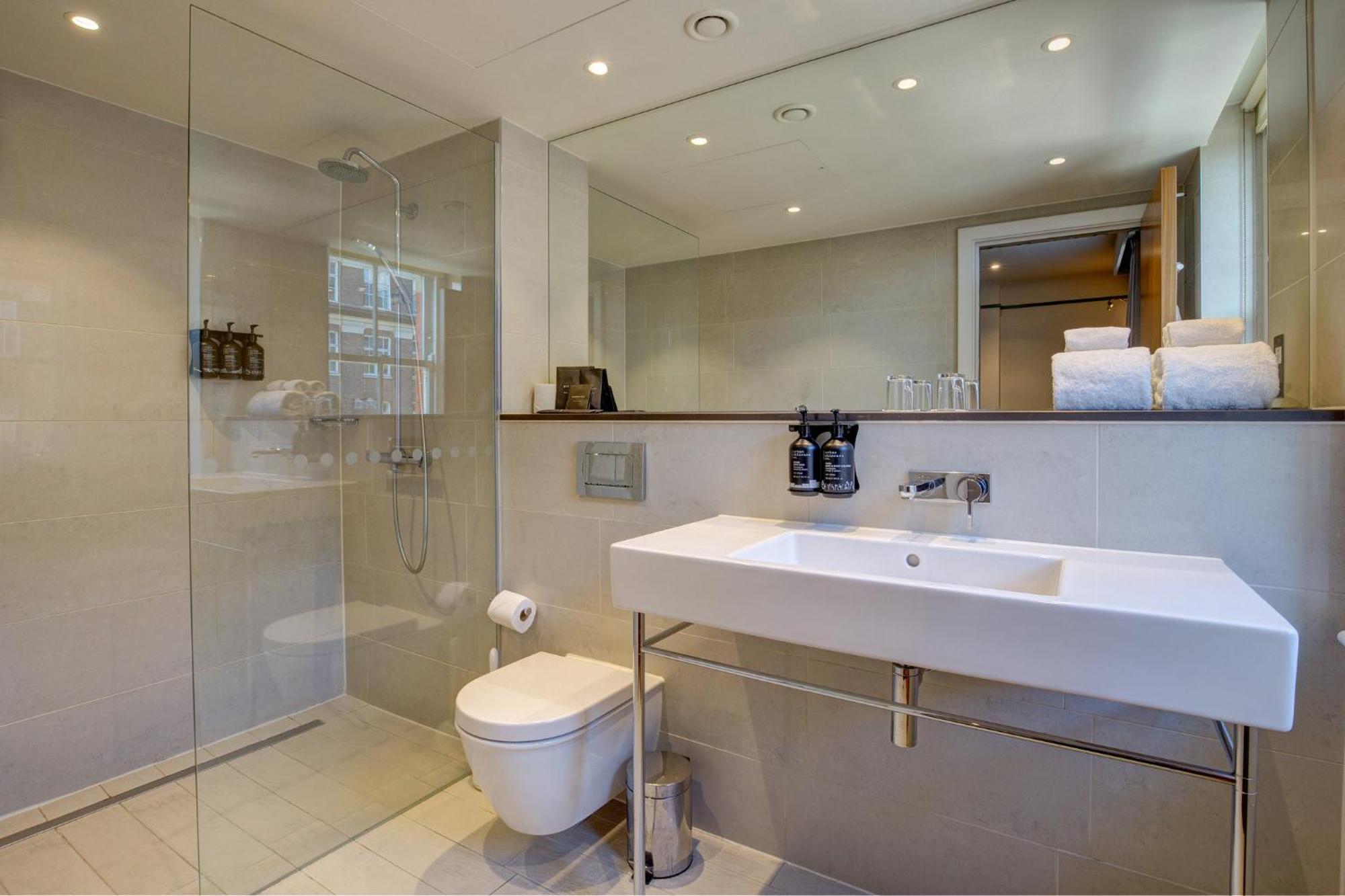 Morton Hotel London