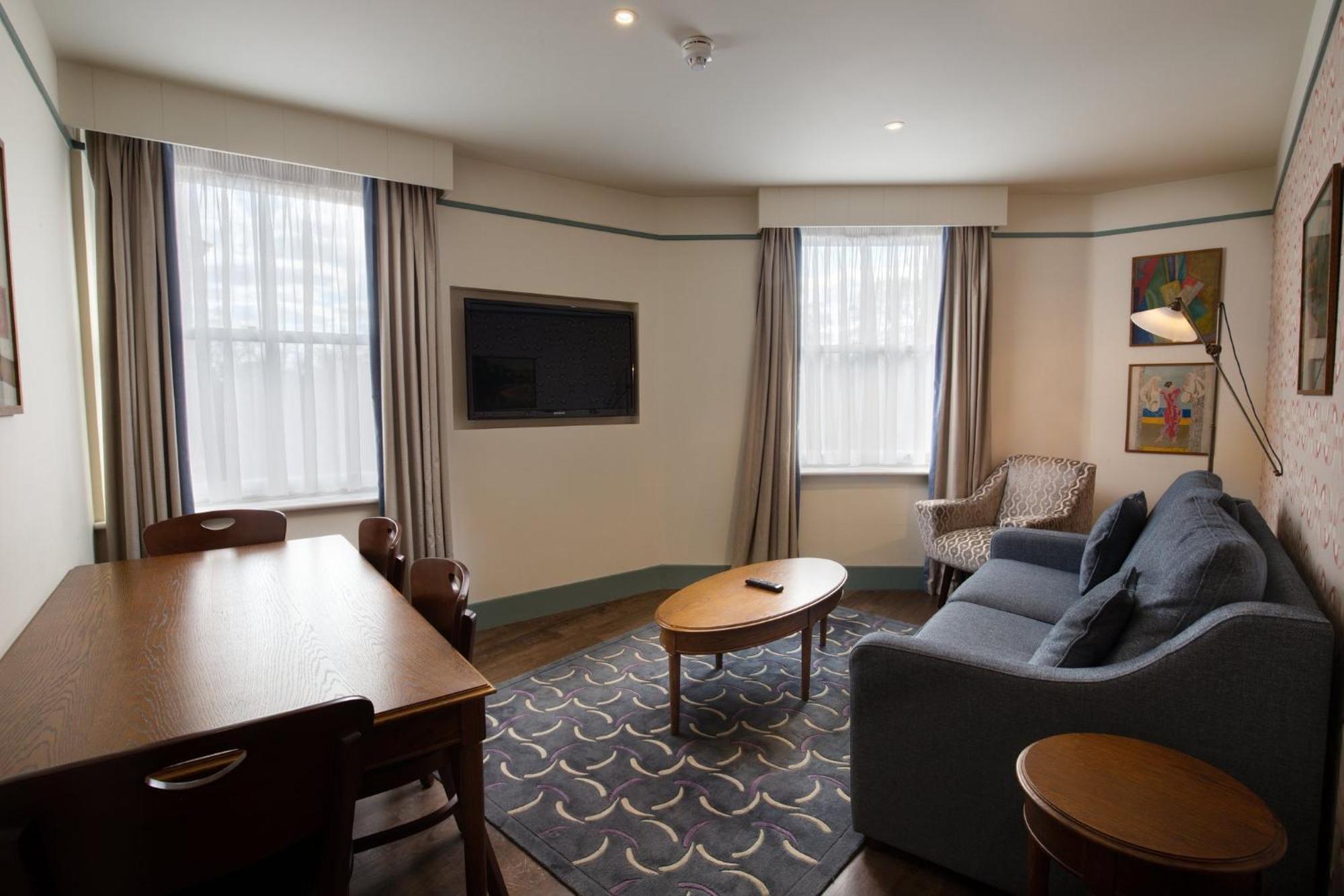 Morton Hotel London