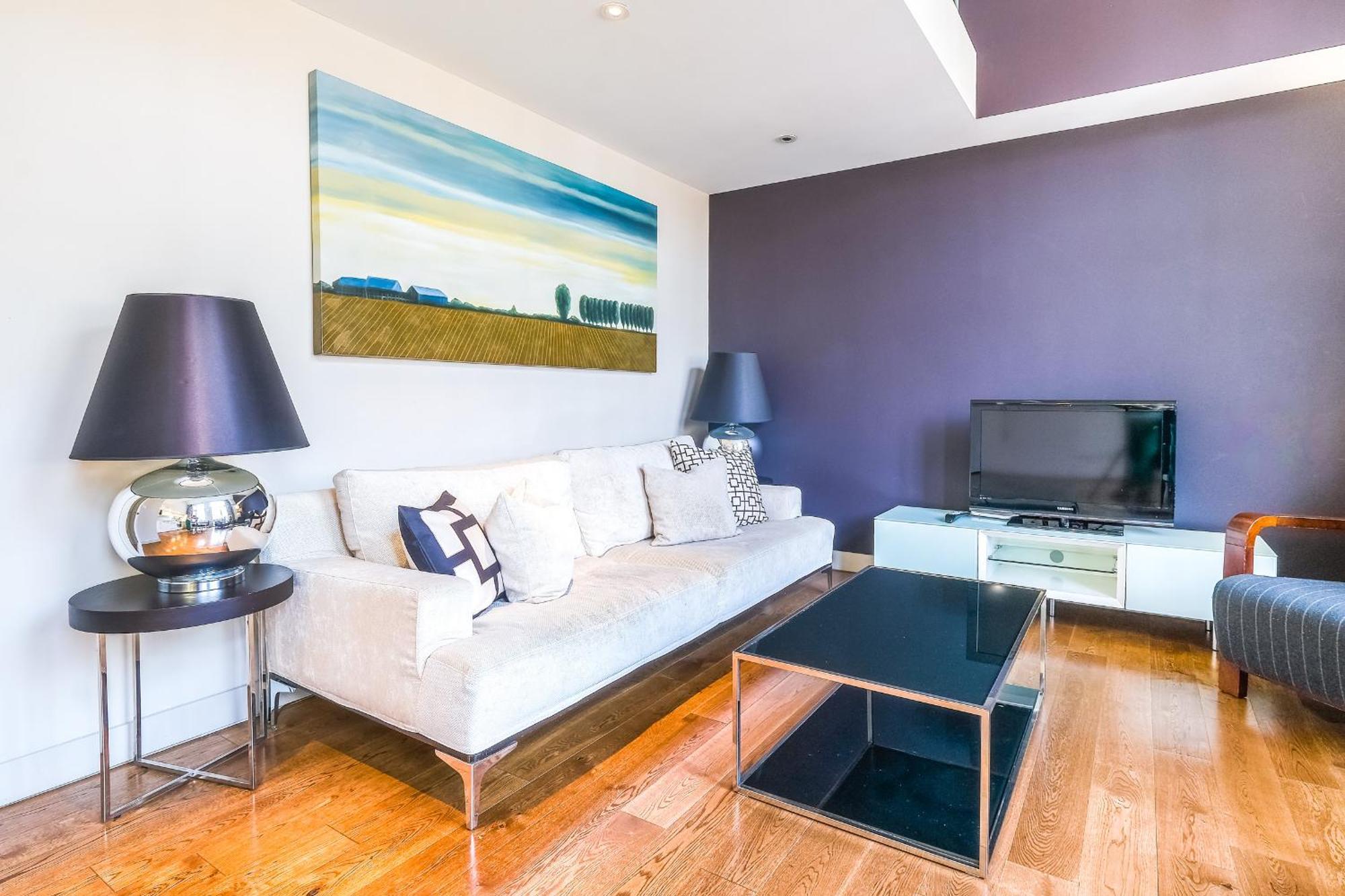 Apartahotel Servised On Artillery Lane 4*