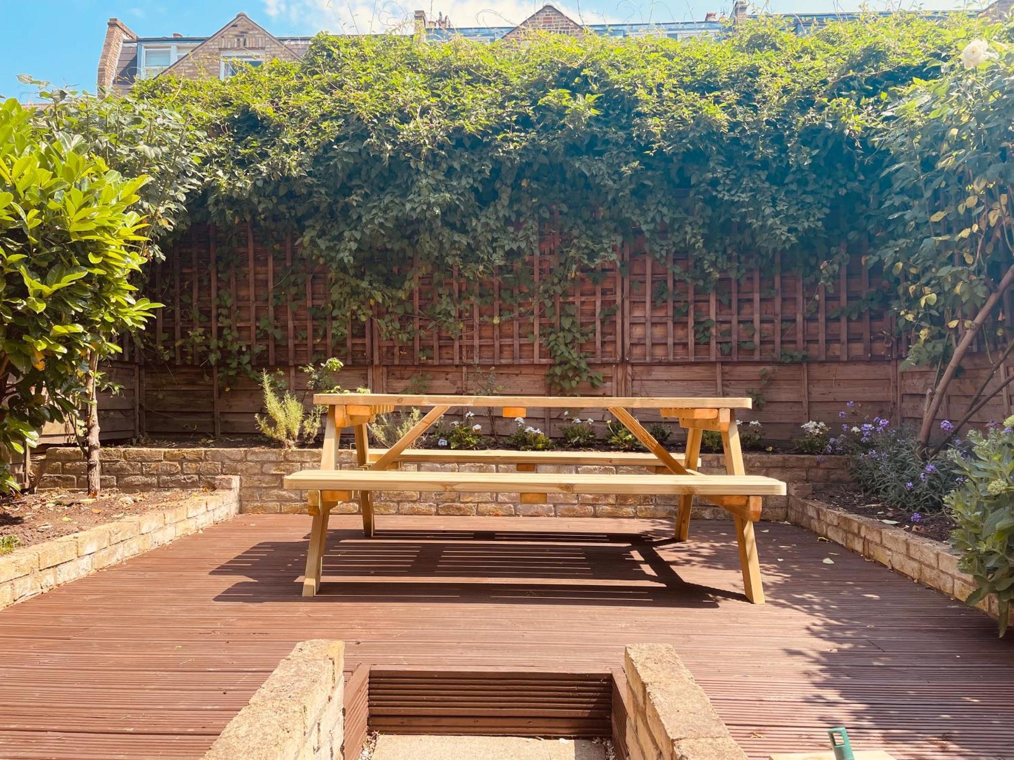 Homely 2 Levels Flat W Private Garden Leilighet