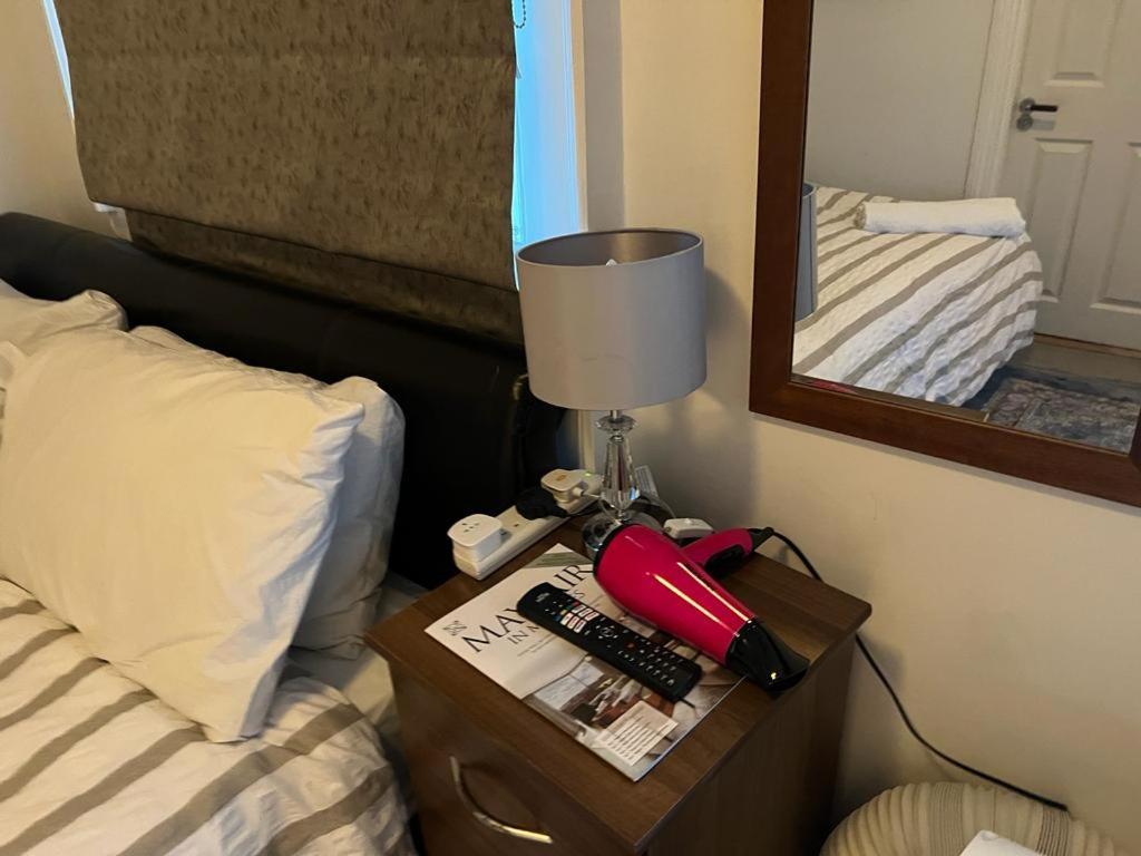 Stunning 2 Bedroom In Mayfair *