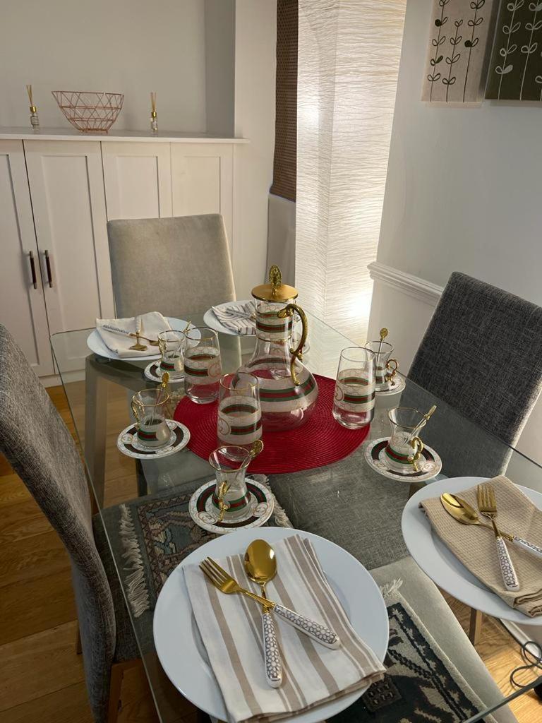 Stunning 2 Bedroom In Mayfair * Londen