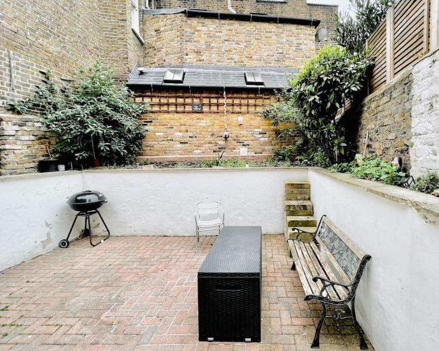 Appartement Private House Shepherd's Bush W3 Londen