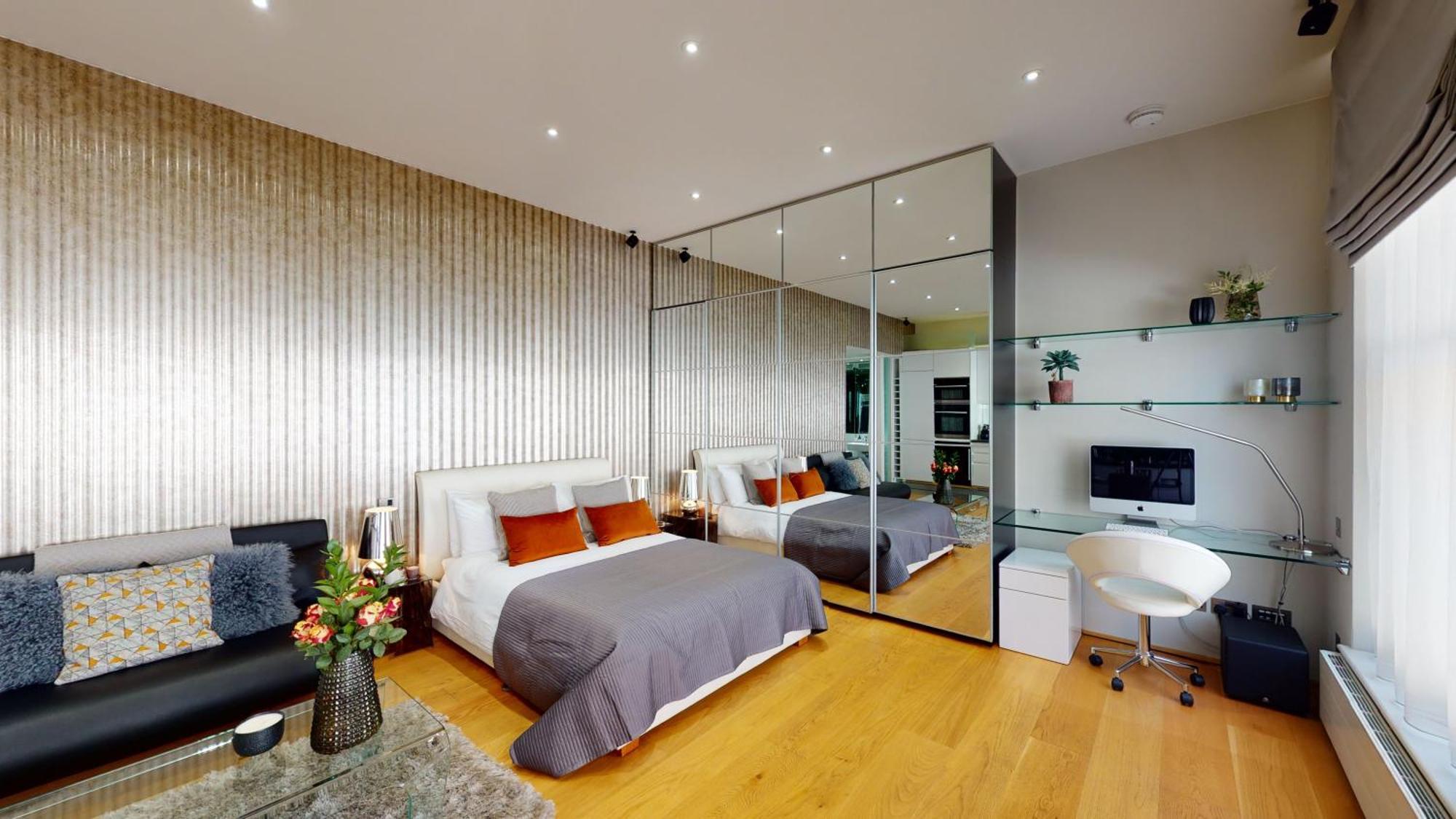 The Harrington - Gloucester Road - 3 Harrington Gardens Apartment *