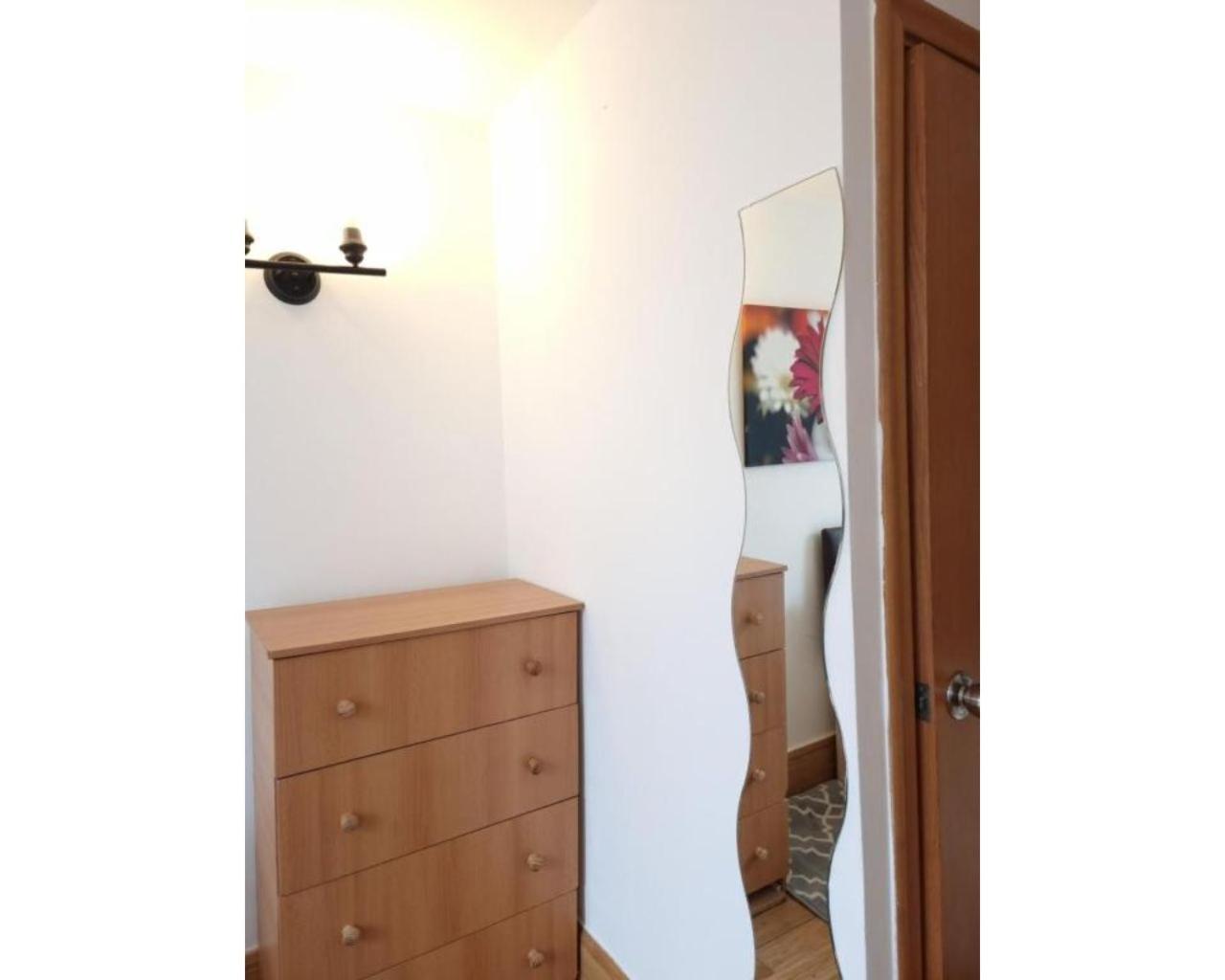 80 Inverness Terrace Apartment *