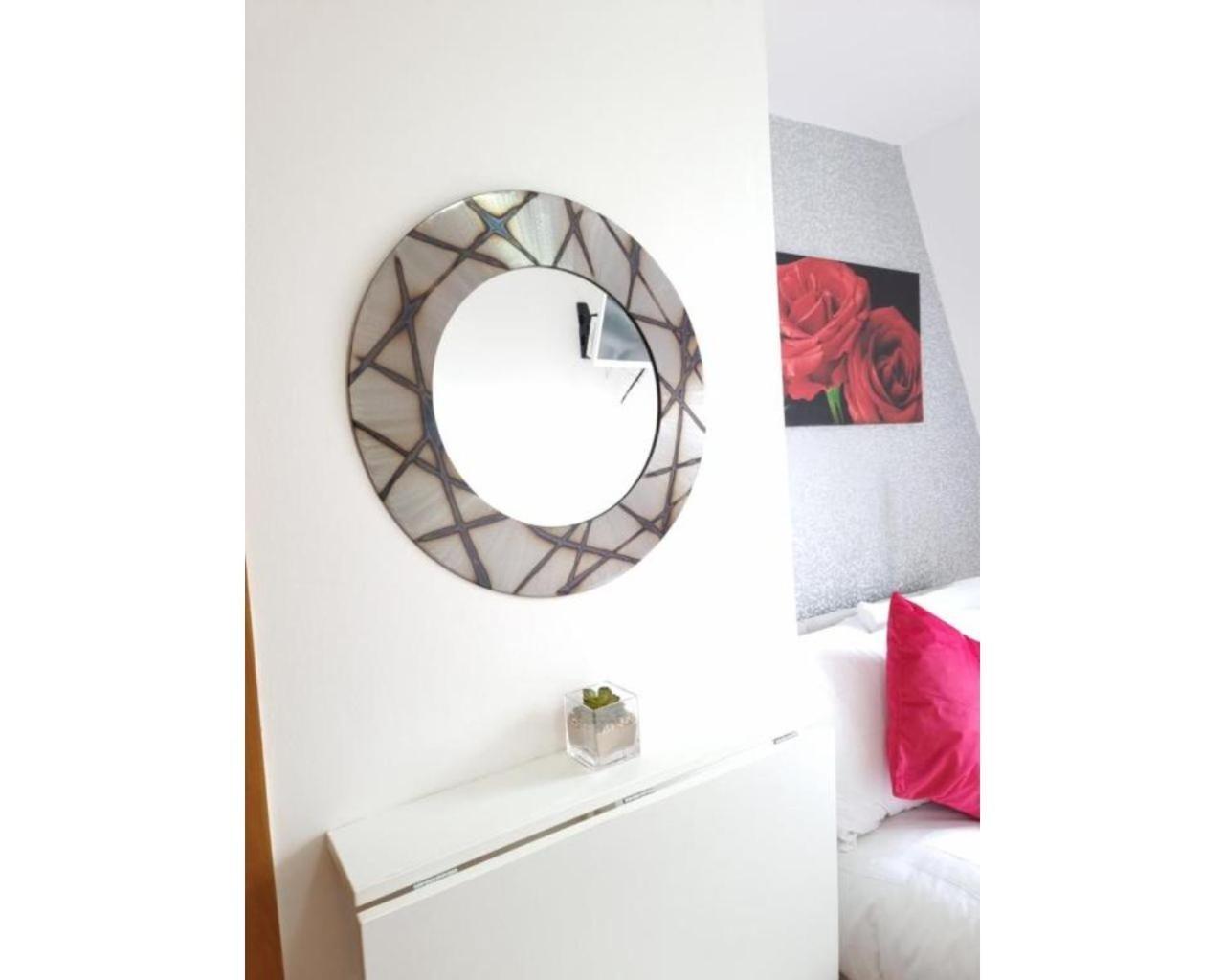 Apartment 80 Inverness Terrace *
