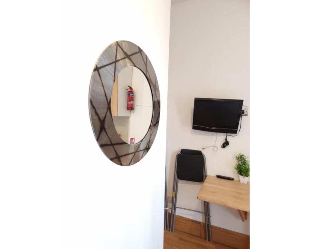 80 Inverness Terrace London