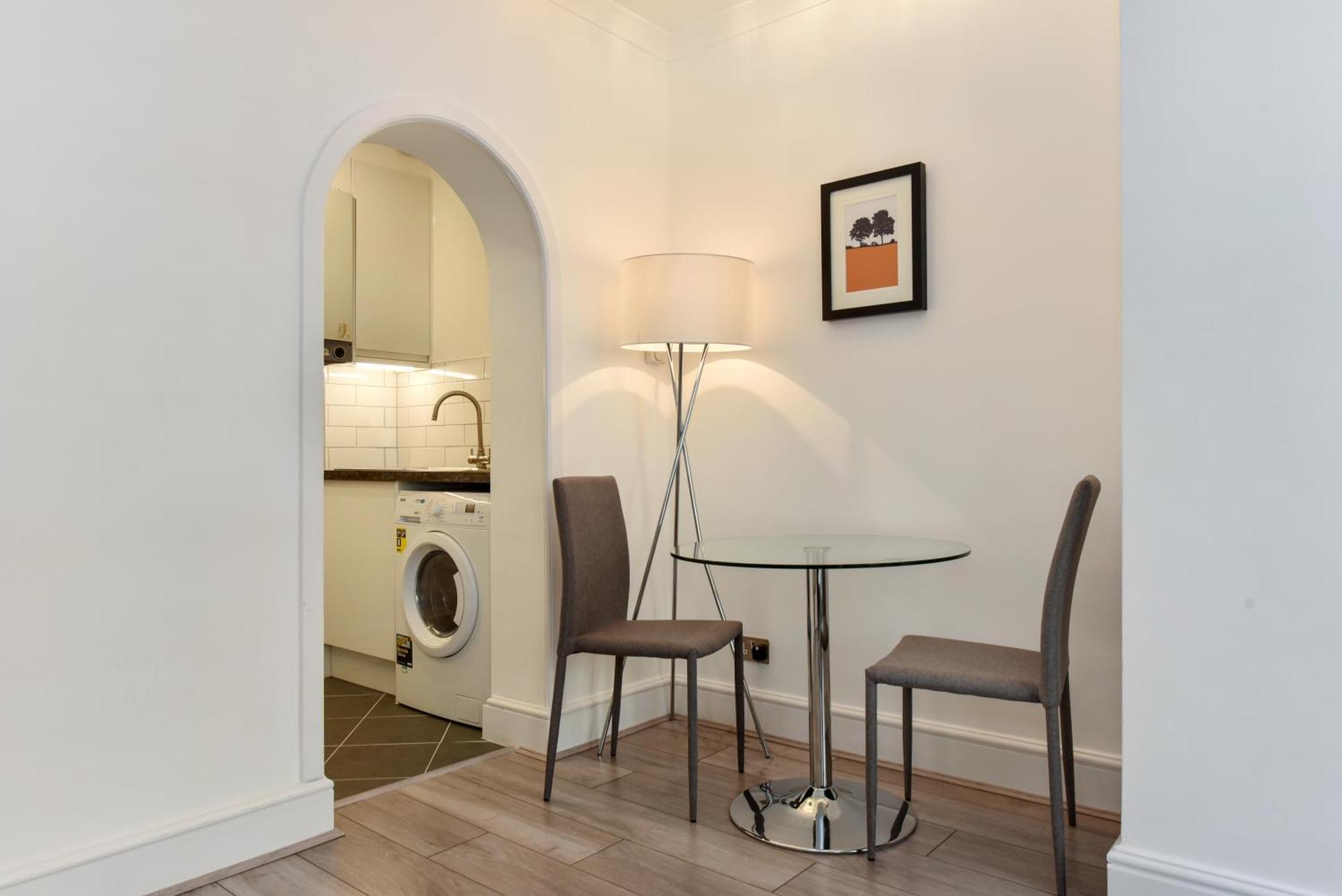 Apartment Chiltern Street Serviced By Globe London