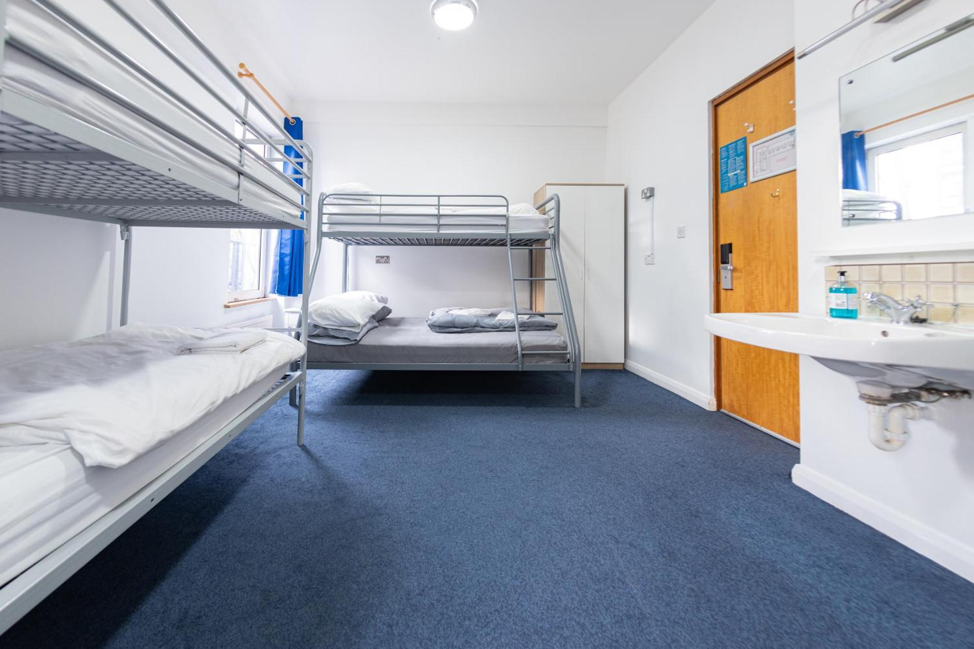 Pax Hostel London