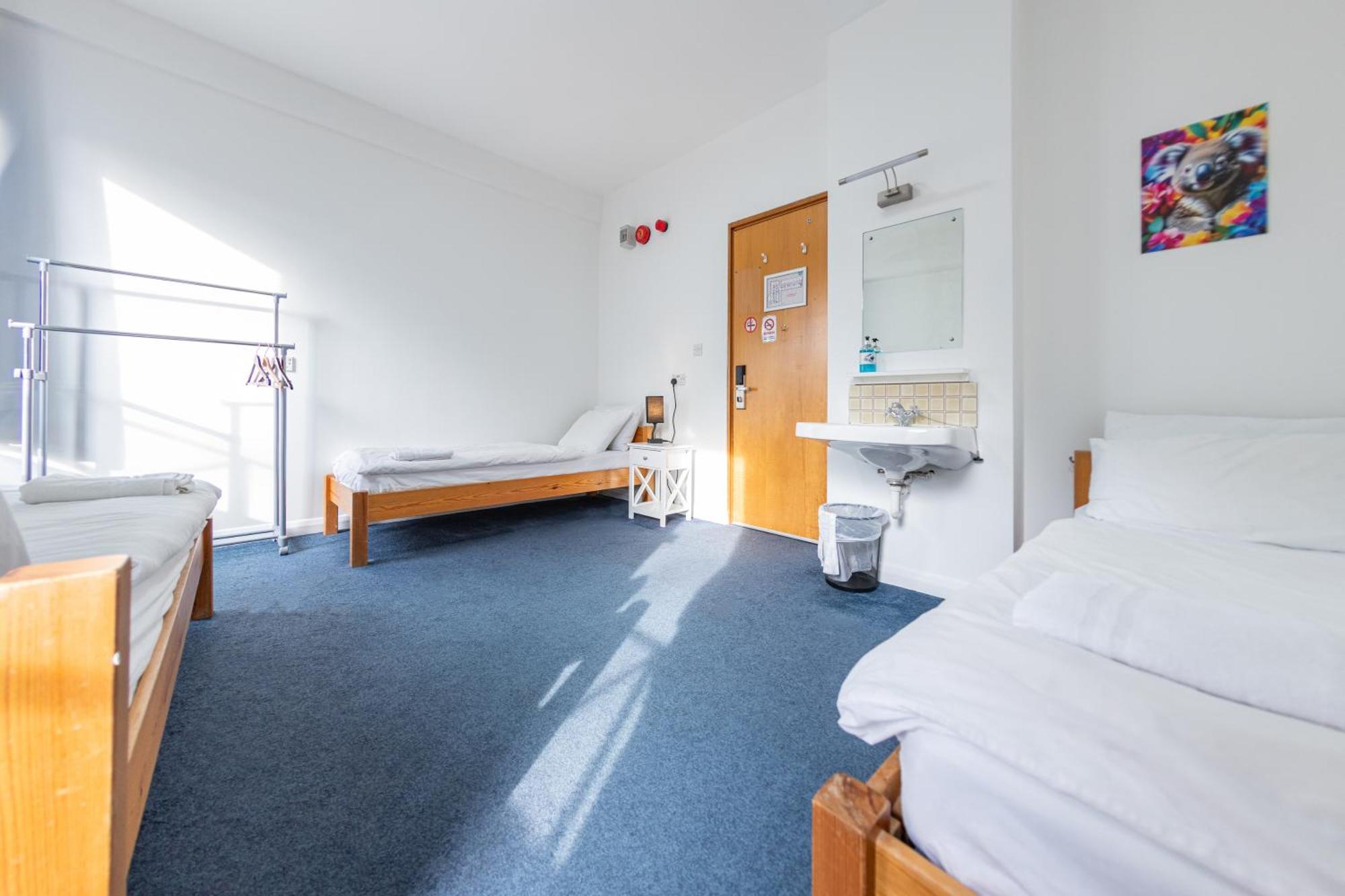 Pax Hostel *