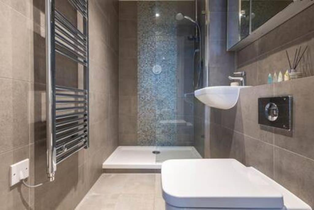 The Battersea Pad Apartment