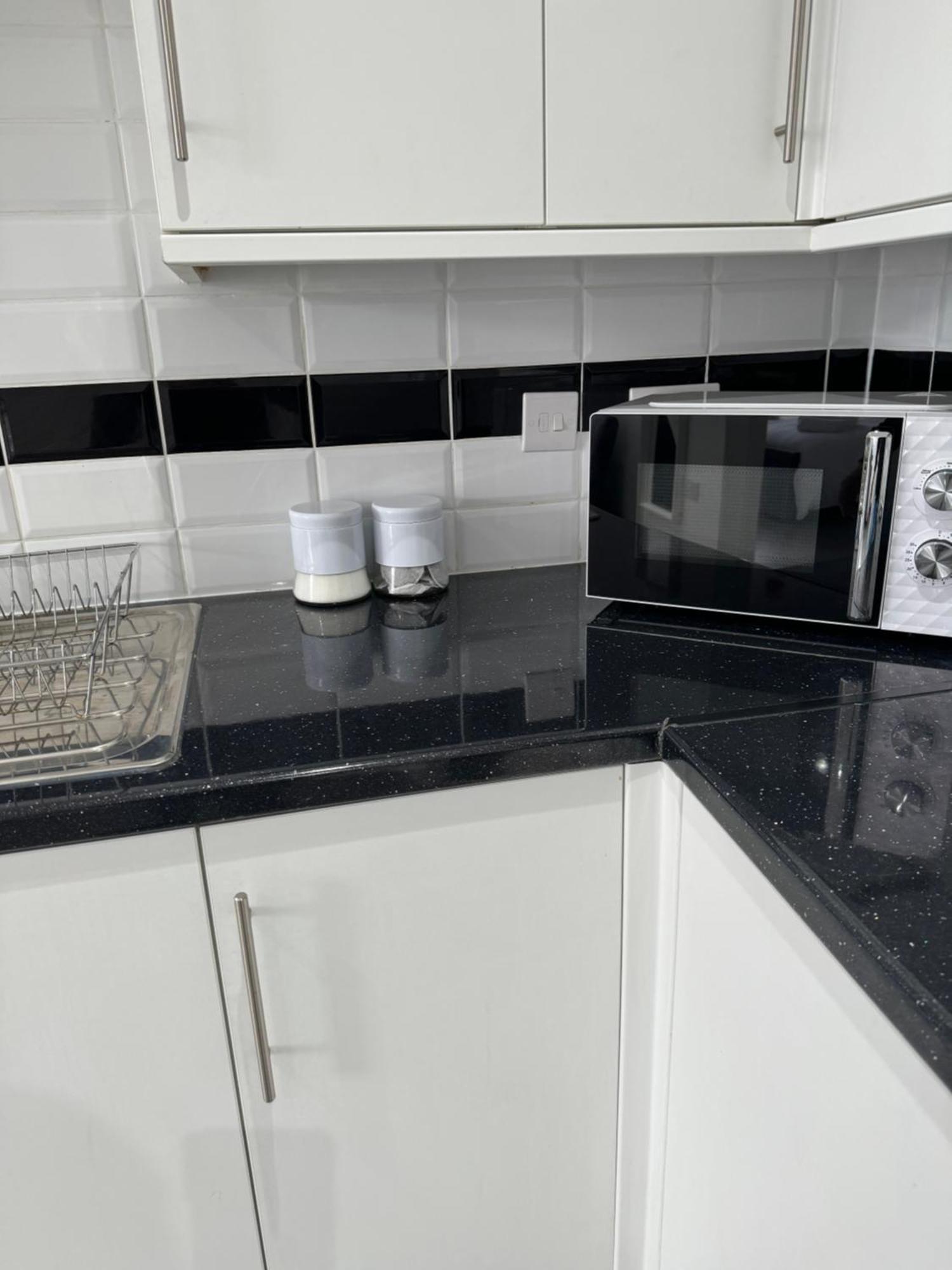 Leilighet Fully Furnished 1 Bedroom Flat London