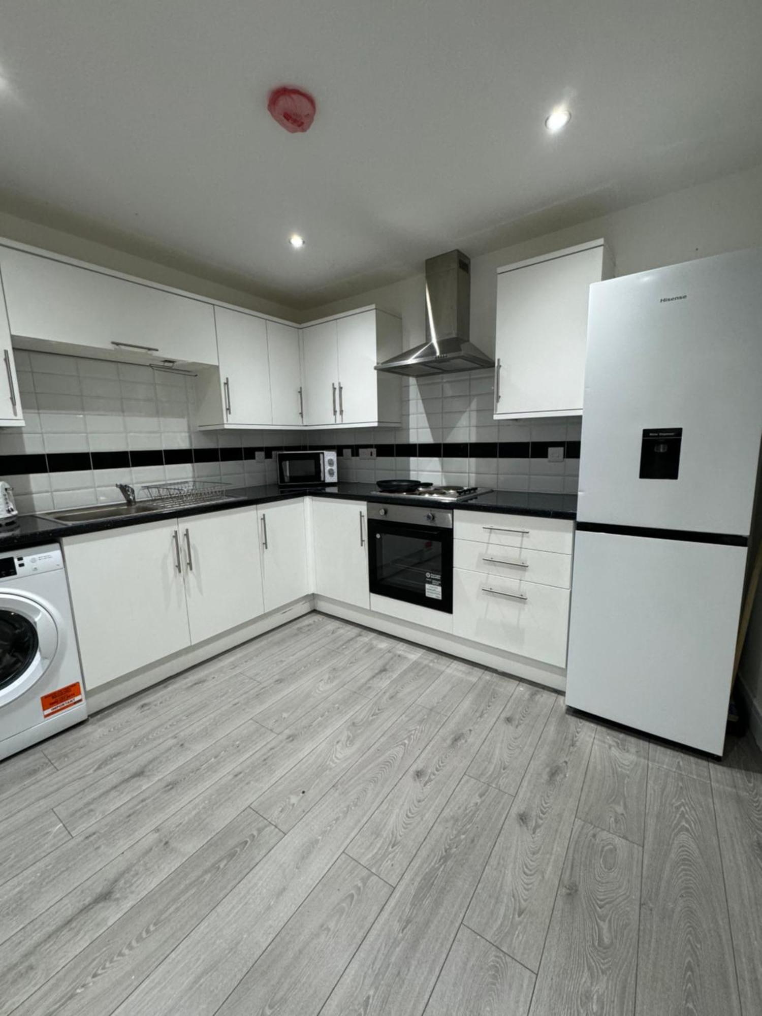Leilighet Fully Furnished 1 Bedroom Flat London