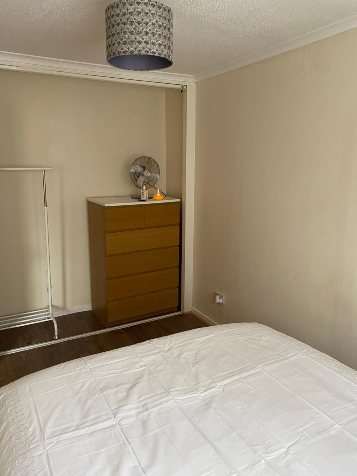 Apartment Fabulous Furnished In Beckton