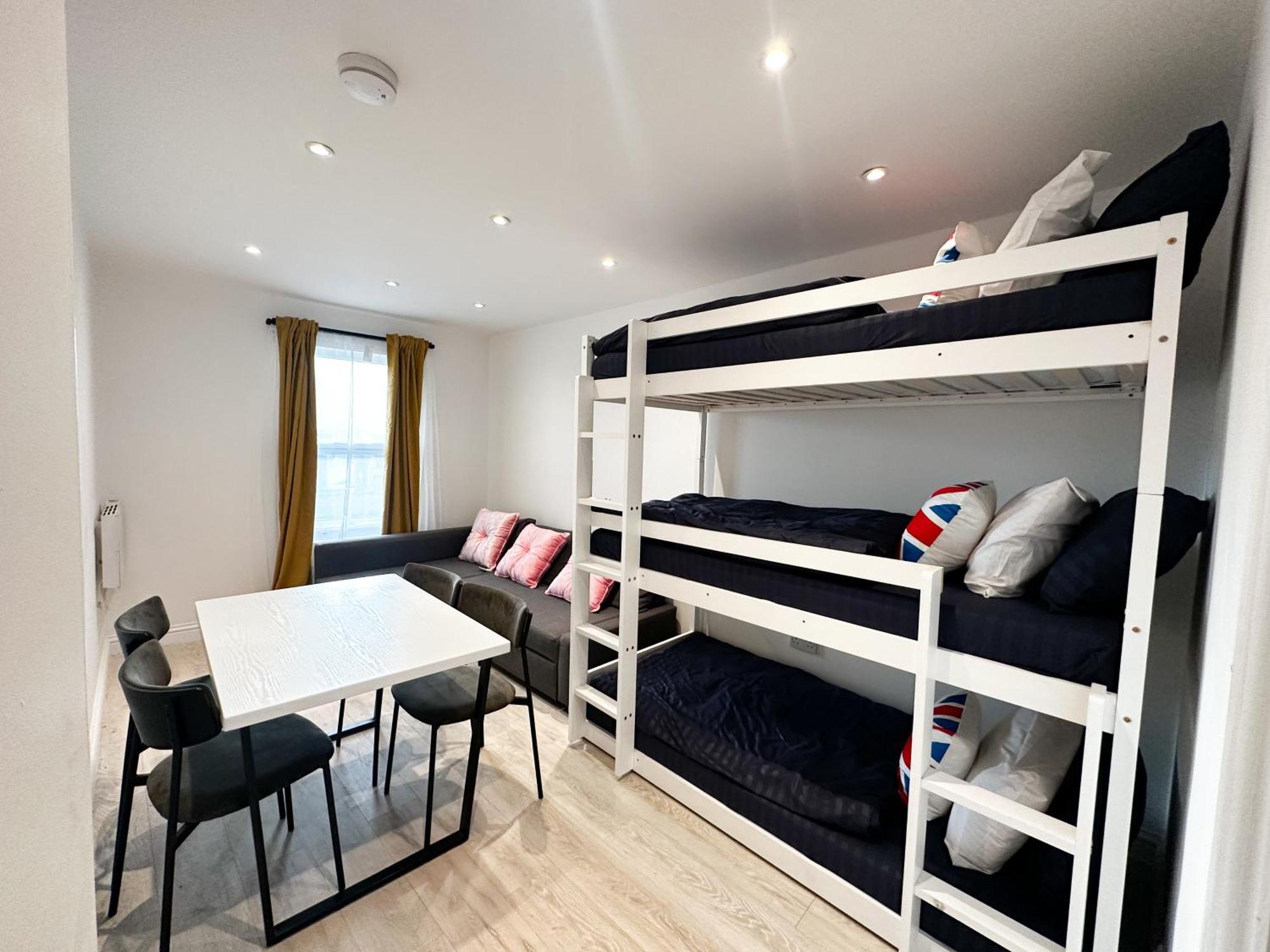 Flat A In Earlsfield Leilighet