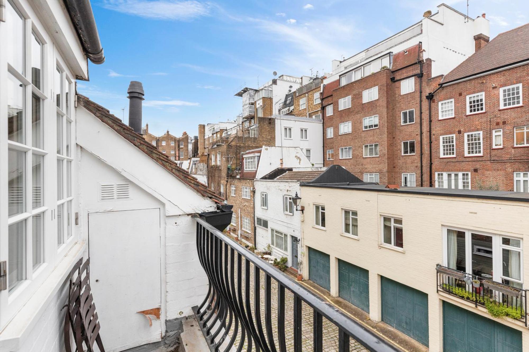 Family Mews Next To Hyde Park Ferienhaus London