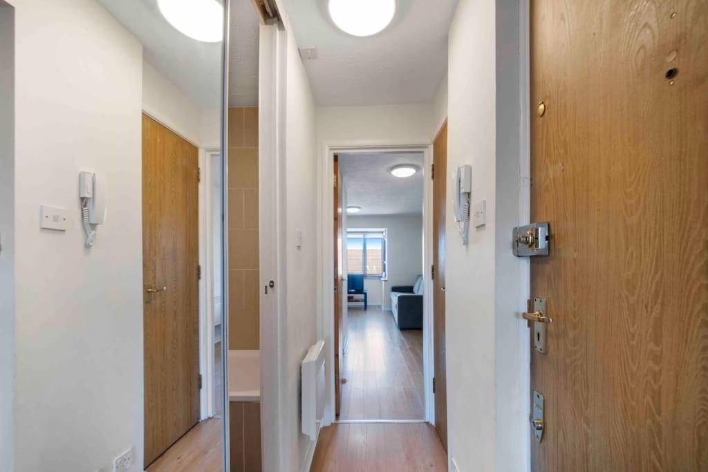 N.acton Quiet Cosy 1 Bed-private Free Parking